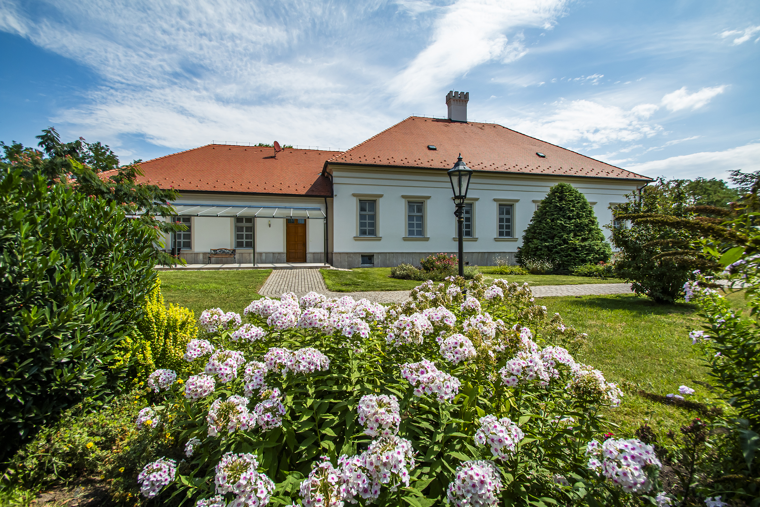 Historic Castle and Estate – A Unique Investment Opportunity