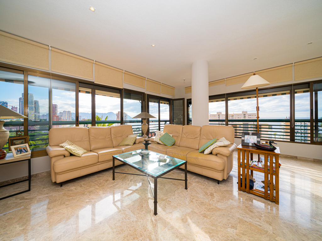 Piso de lujo en la playa de Poniente, Benidorm