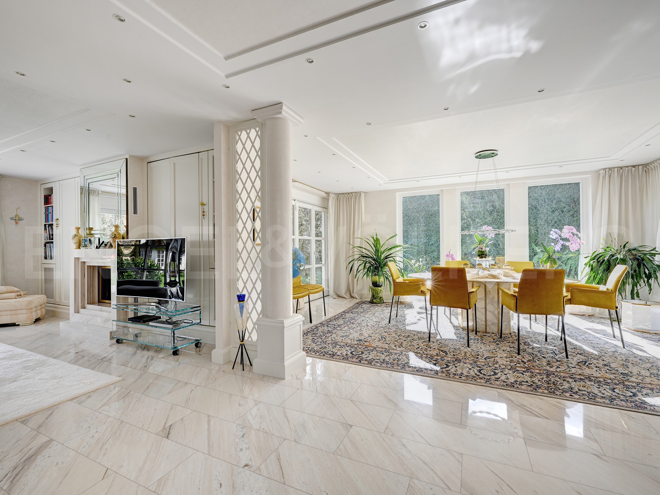 Waldtruderinger Rückzugs‑Villa — Klassisch & außergewöhnlich privat