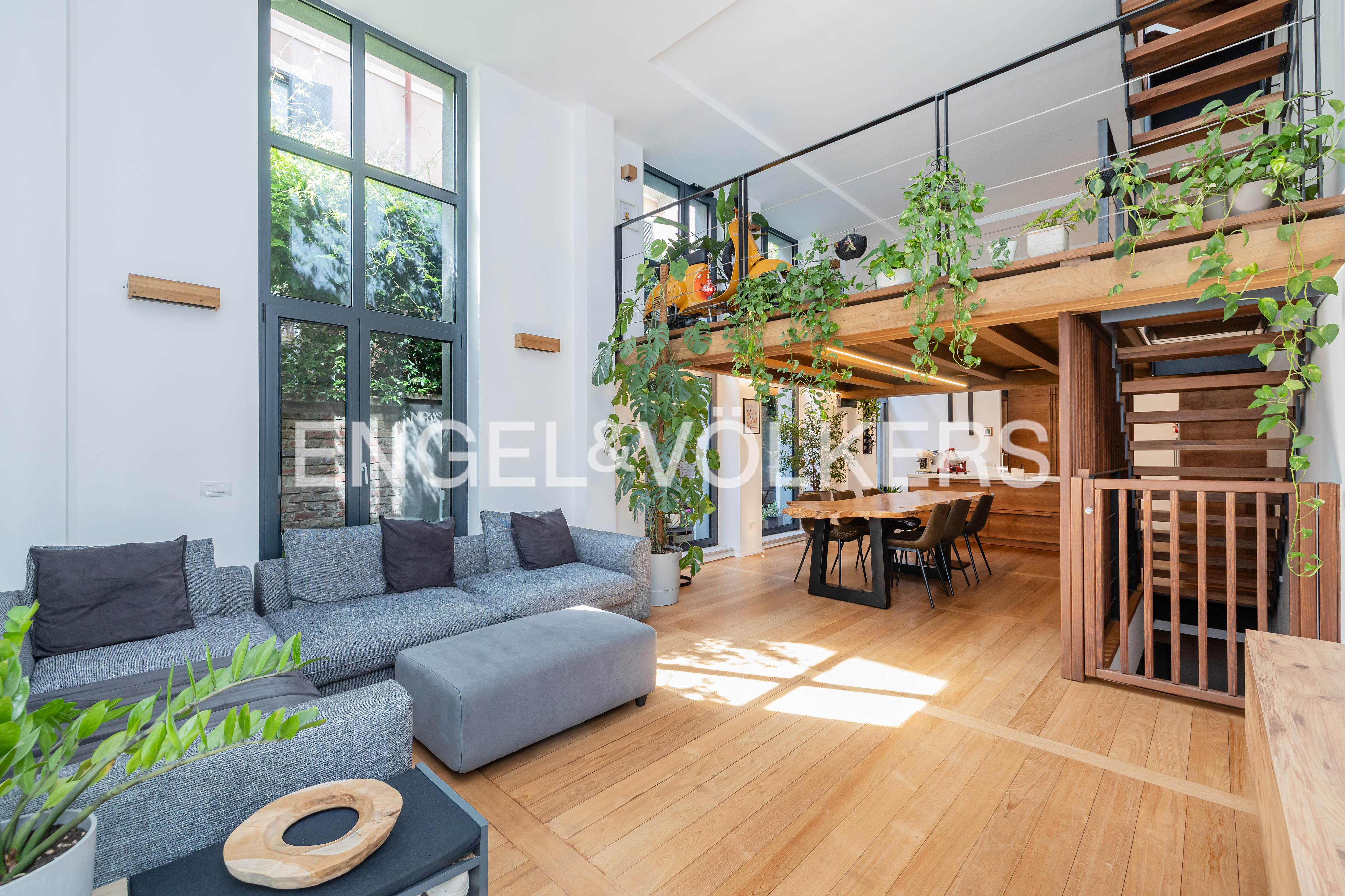 Designer residence in Nolo