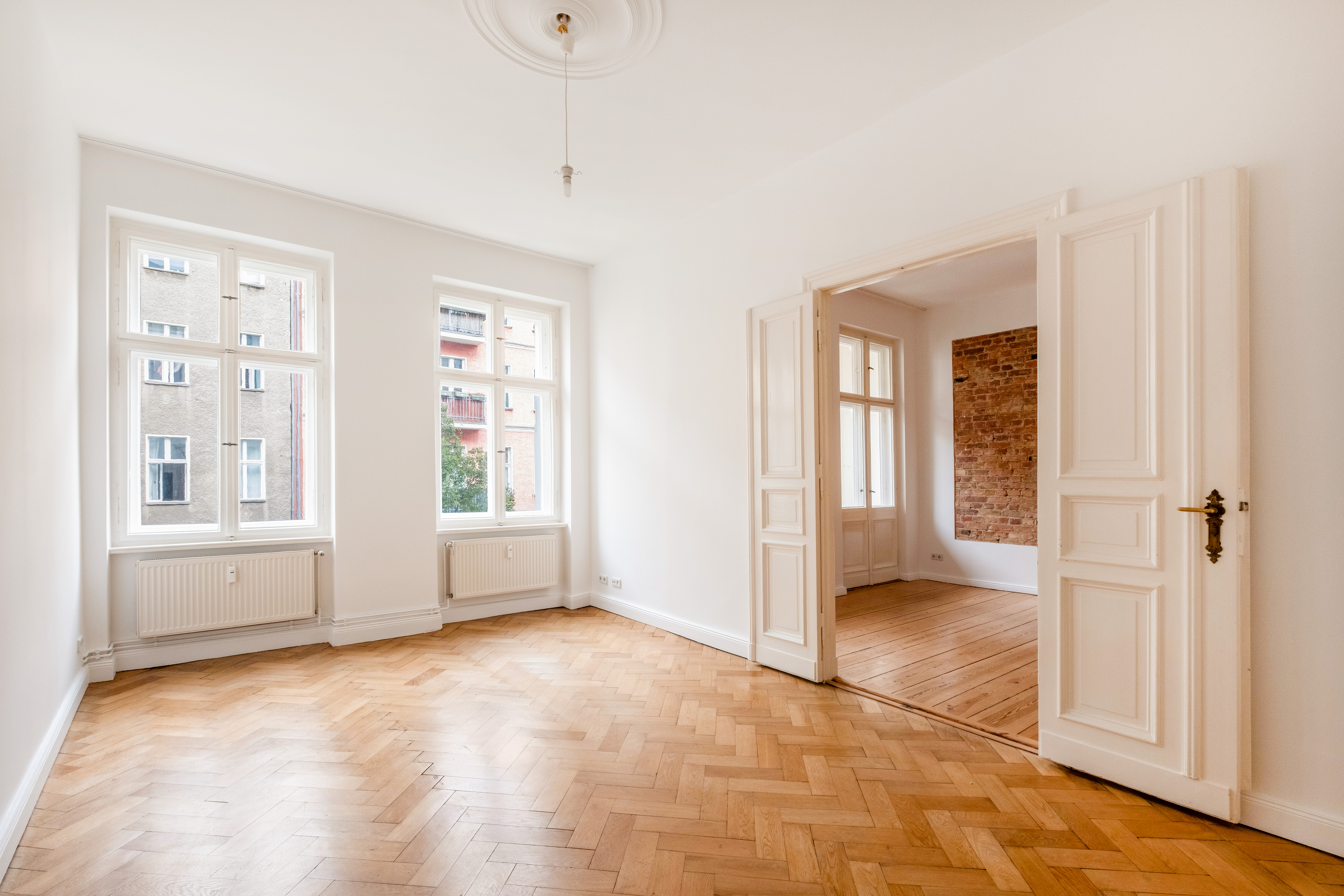 Charming 3-room apartment with loggia in a quiet location in Bötzowkiez