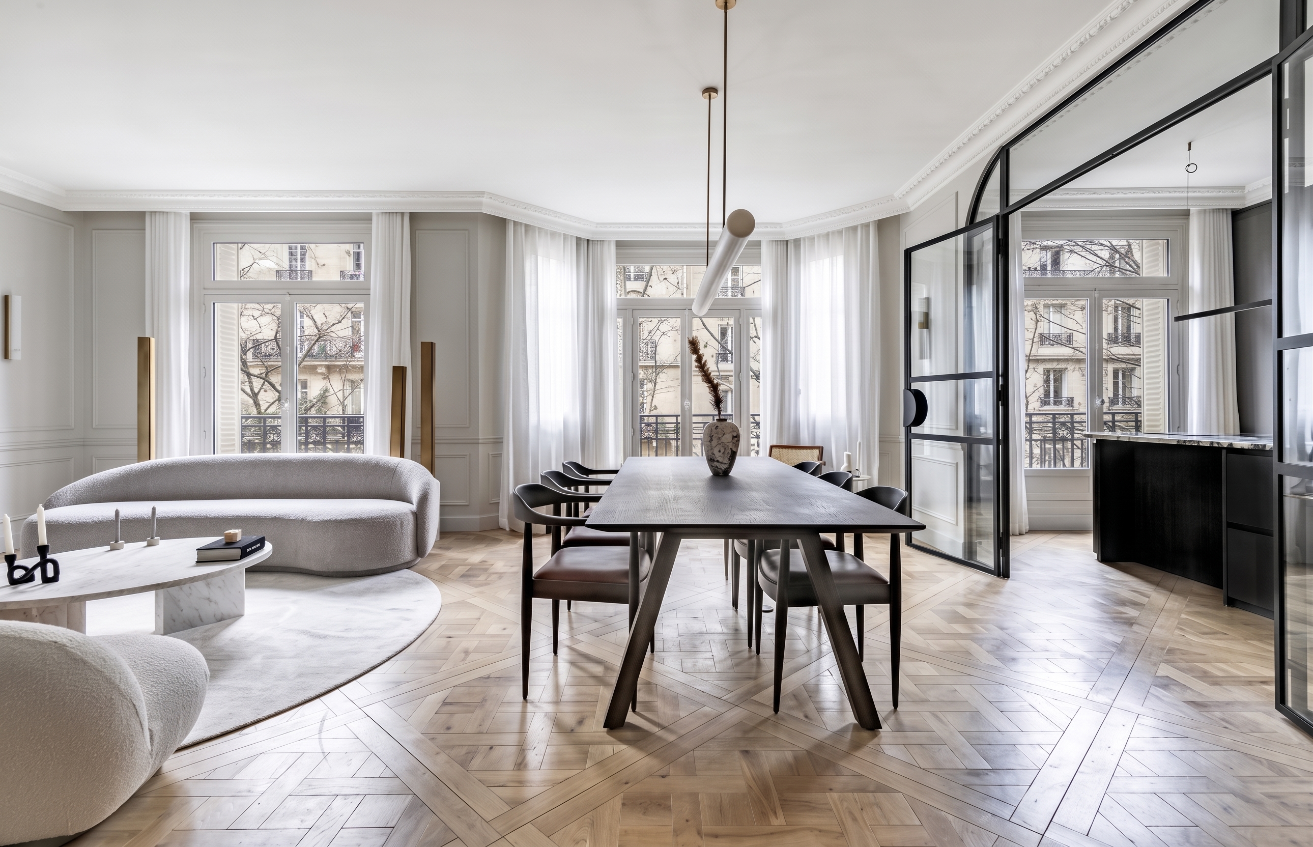 Exceptional Apartment – Champ de Mars – Eiffel Tower View
