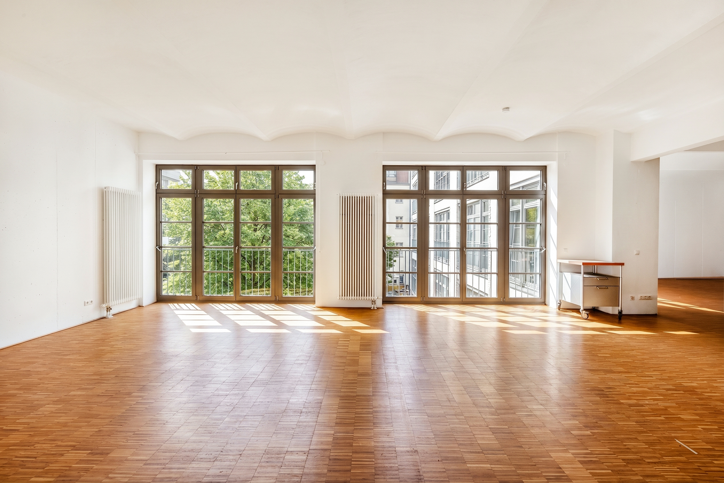 Spacious loft in the Paul-Lincke-Höfe