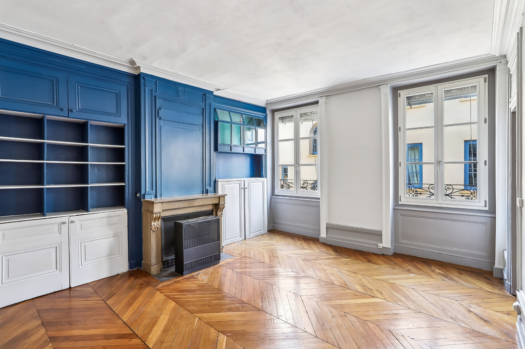 Appartement T2 65m2 - 6ème arrondissement