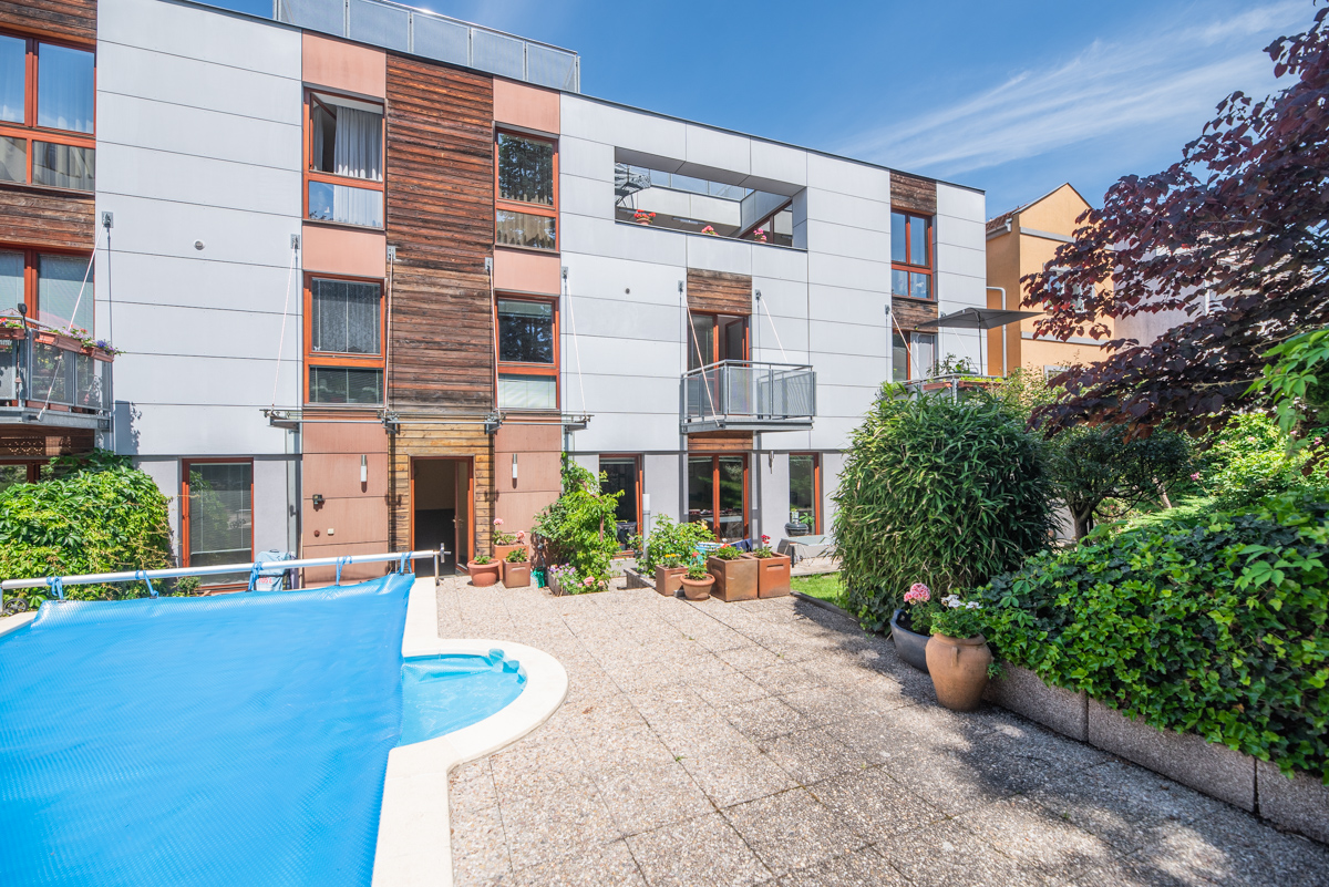 Rent a bright 2+kt apartment with a balcony
