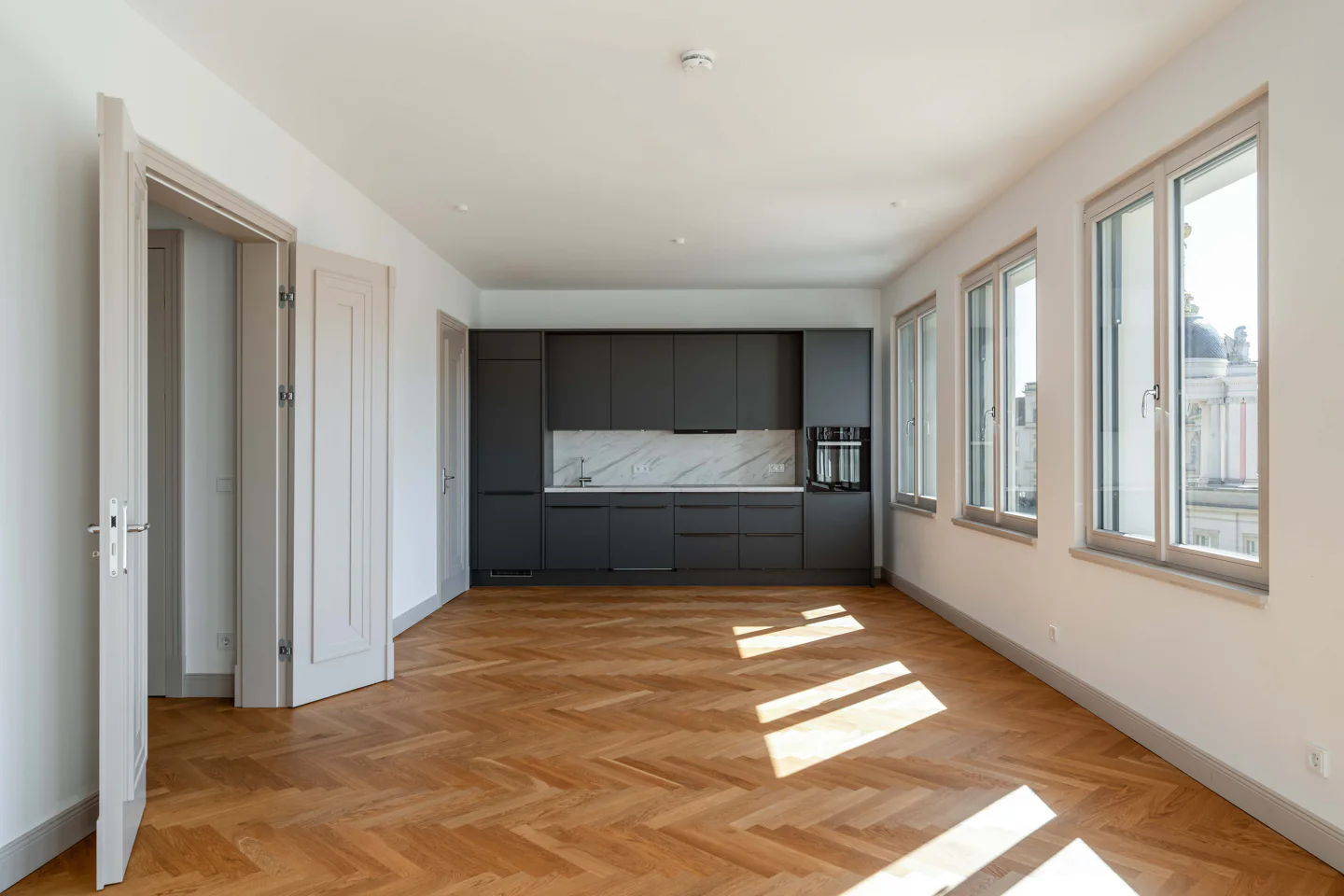 The Colonnade | Stilvolles Wohnen im Herzen der Stadt - Photo 1