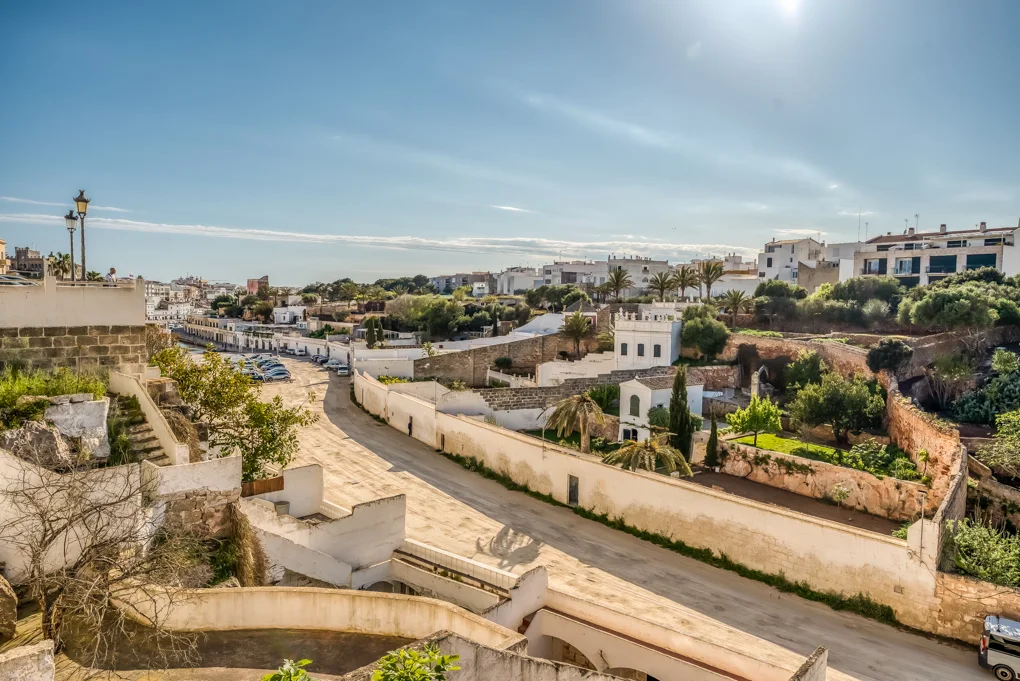 Edificio céntrico para reformar en Ciutadella, Menorca