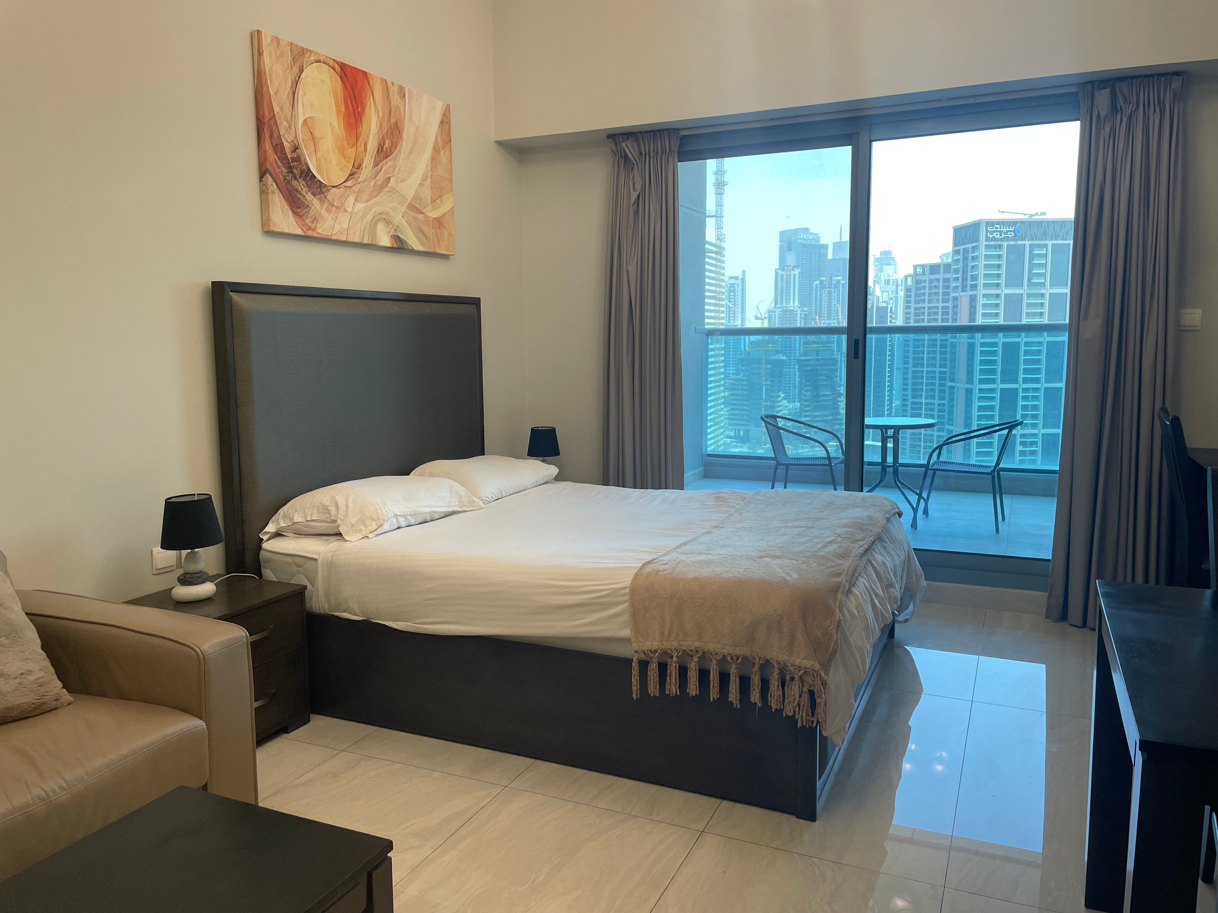 Canal View | Vacant | Furnished