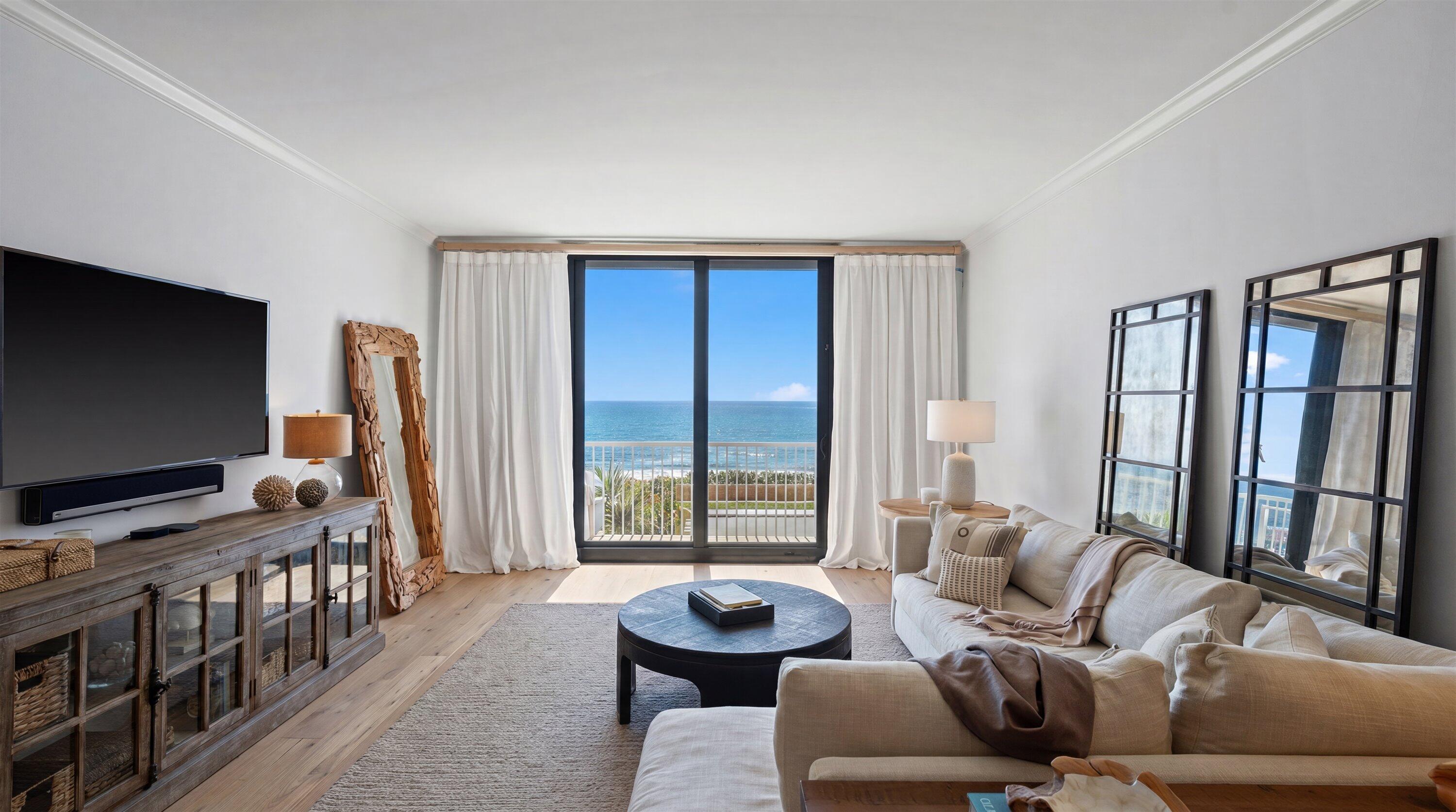 Luxury Oceanfront Residence with Direct Ocean Views