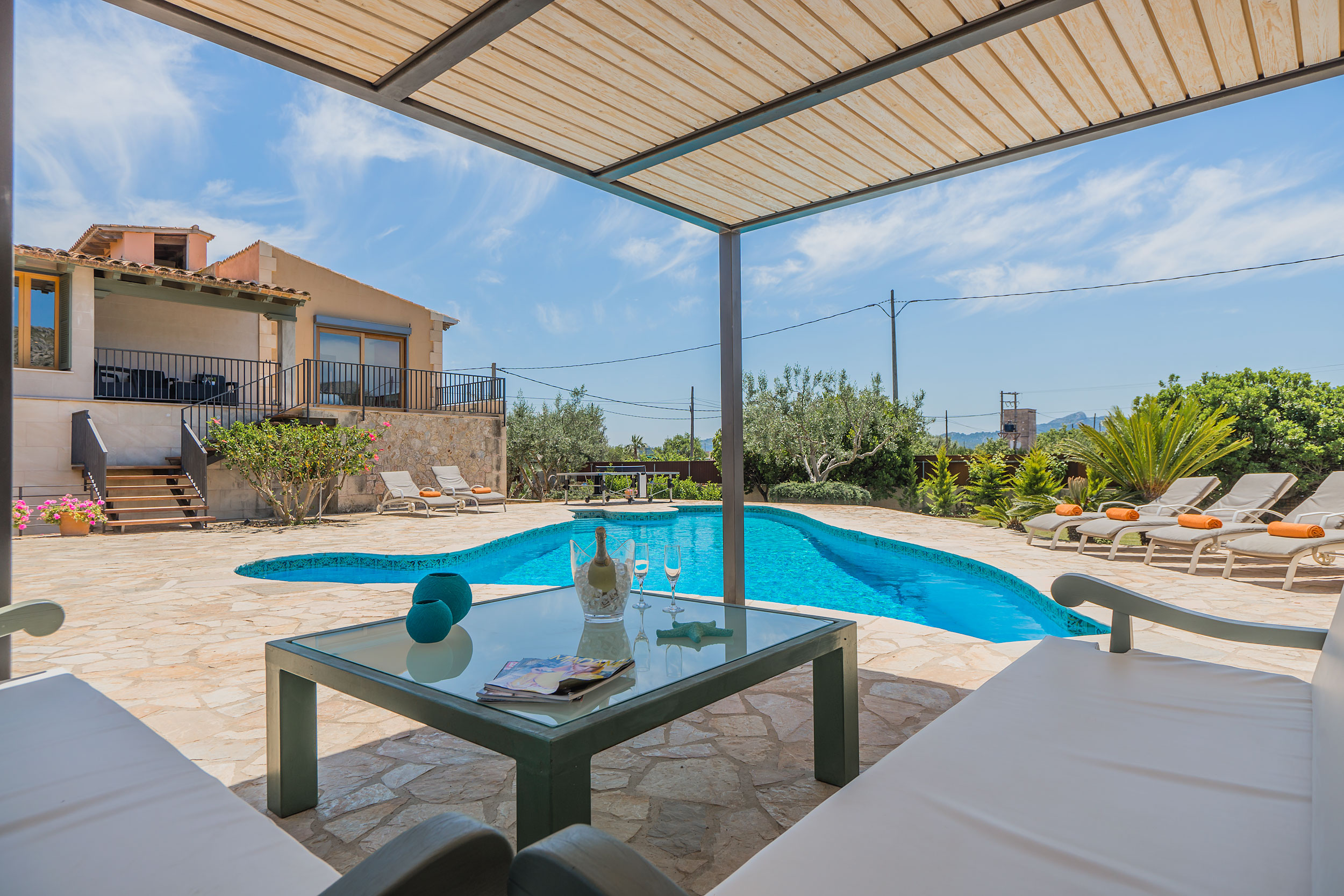 "EL VILA" Holiday Rentals in Puerto Pollensa
