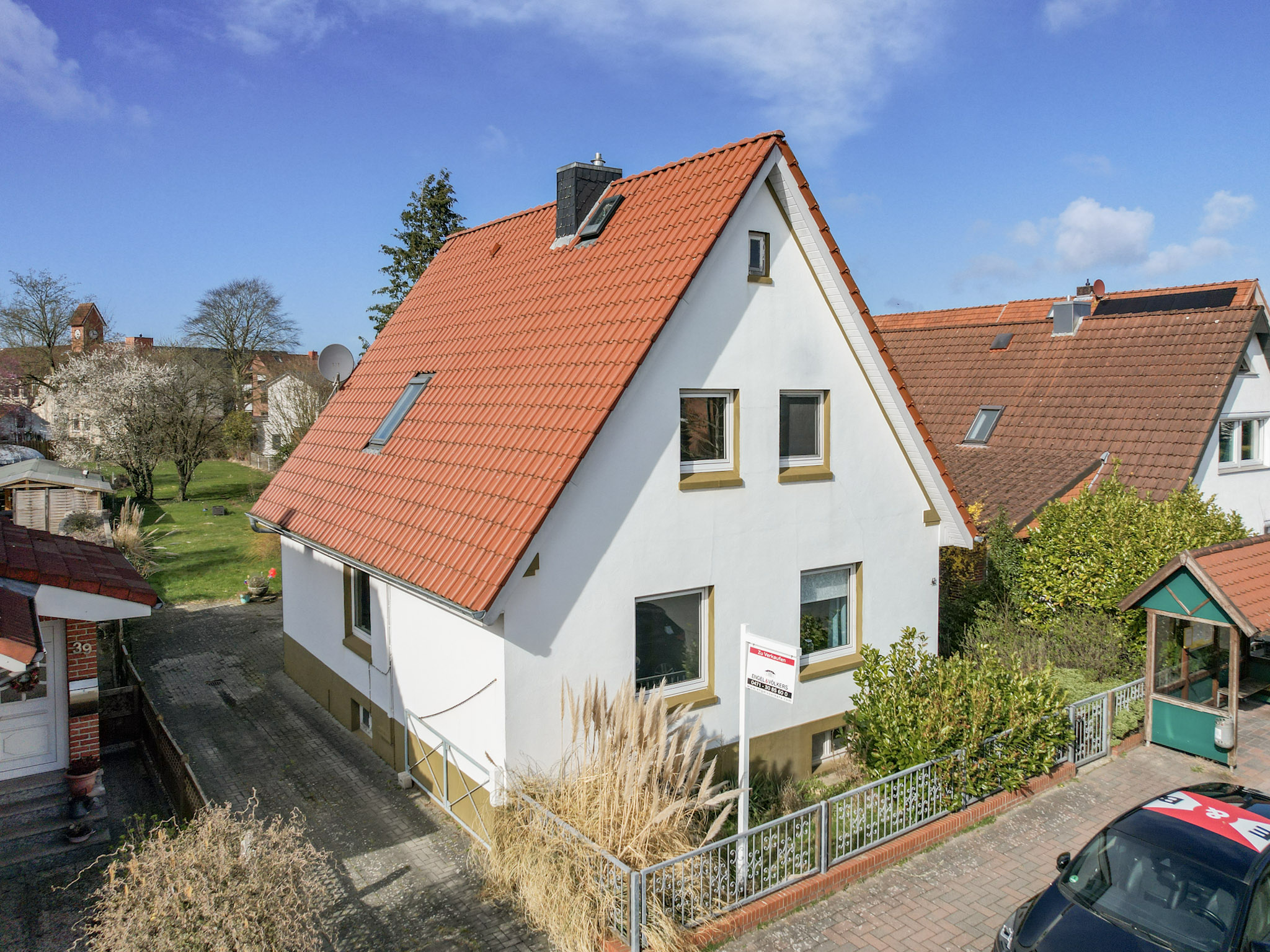 Charmantes Zuhause mit großem Grundstück und Entwicklungspotenzial in Schiffdorf-Spaden