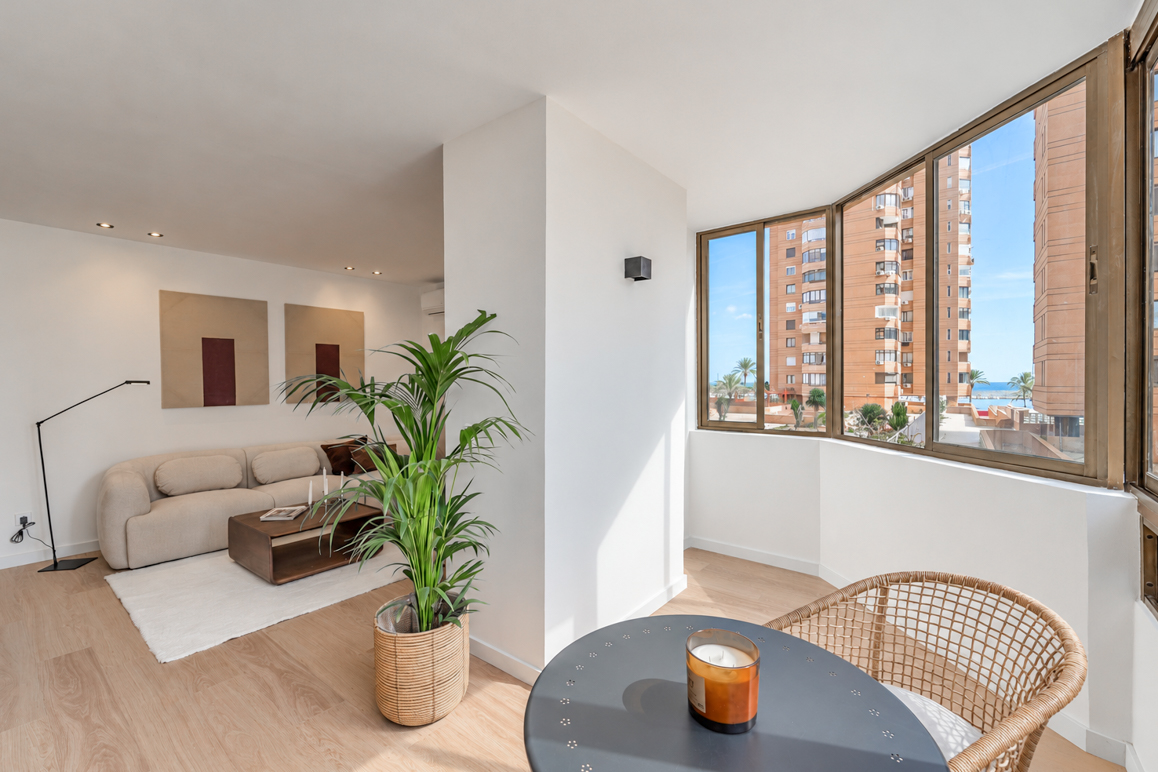 Apartamento de 1 dormitorio reformado y amueblado en Torre Palmera 3, Fuengirola