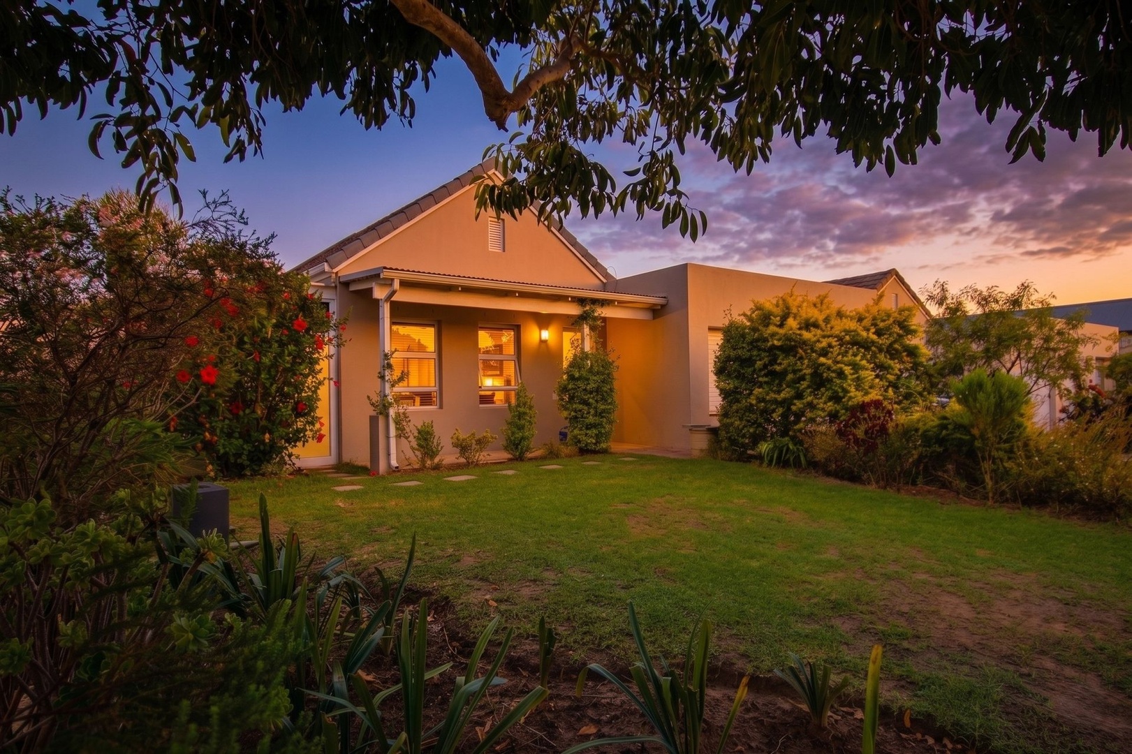 3 Bedroom Family Home for Sale - Security Estate - Heritage Park - Somerset West