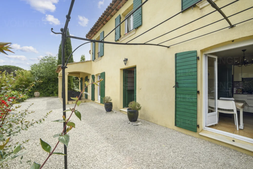 Charming Provençal Property with open views - Vence