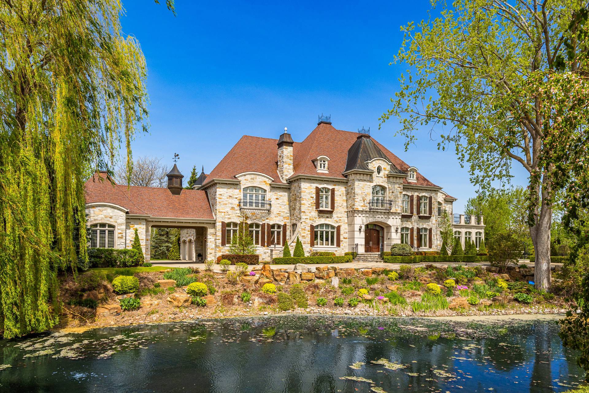 Classic elegance with refined living on the waterfront
