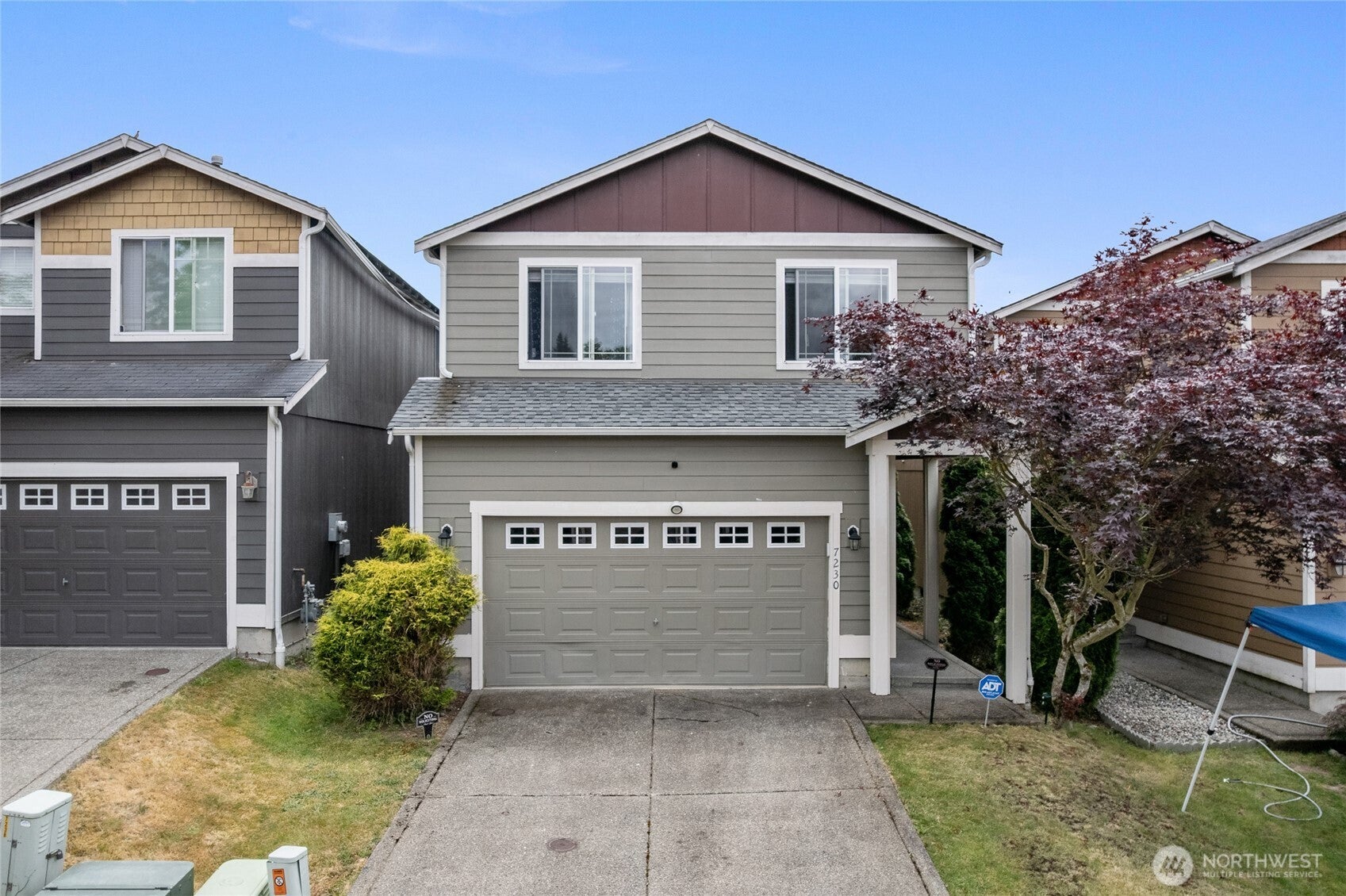 Beautifully maintained 2- story Home