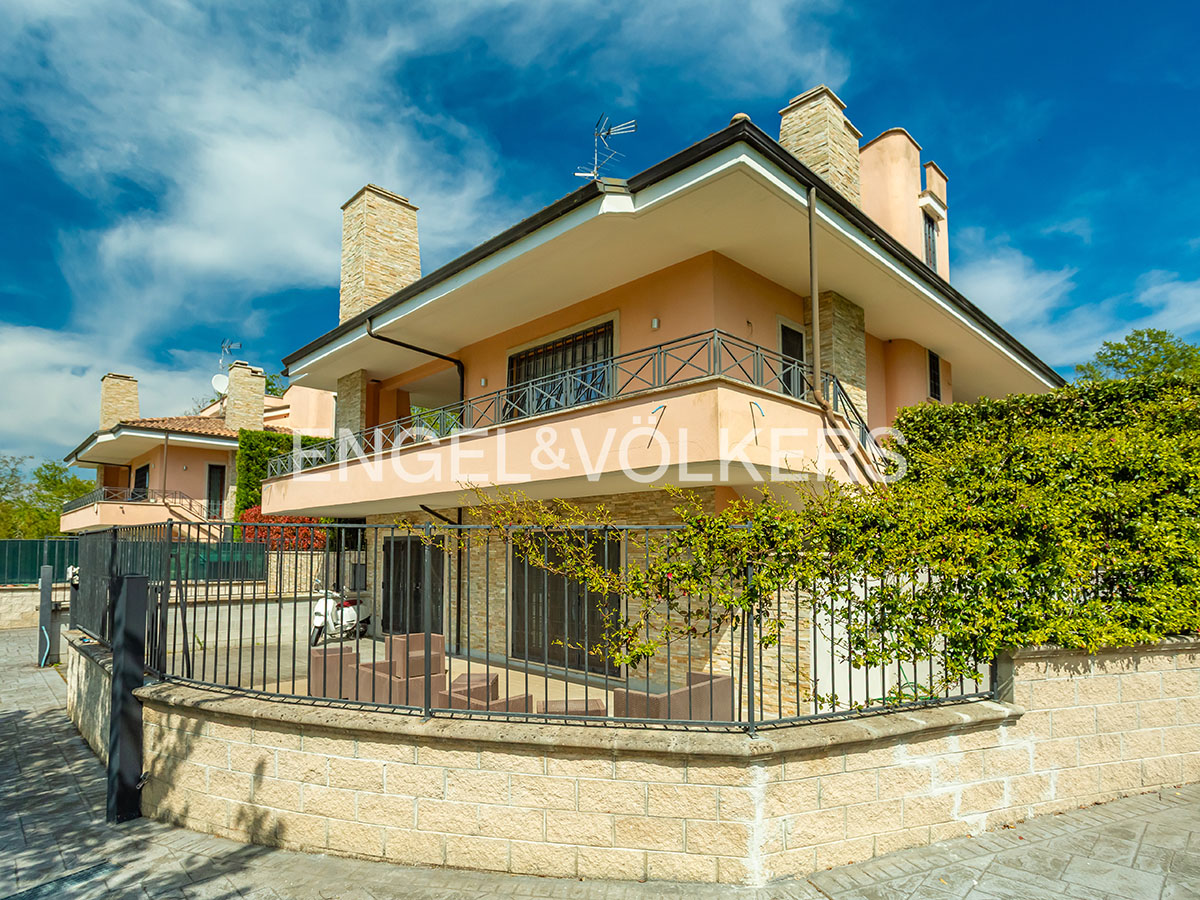 Single-family villa in the Bufalotta area