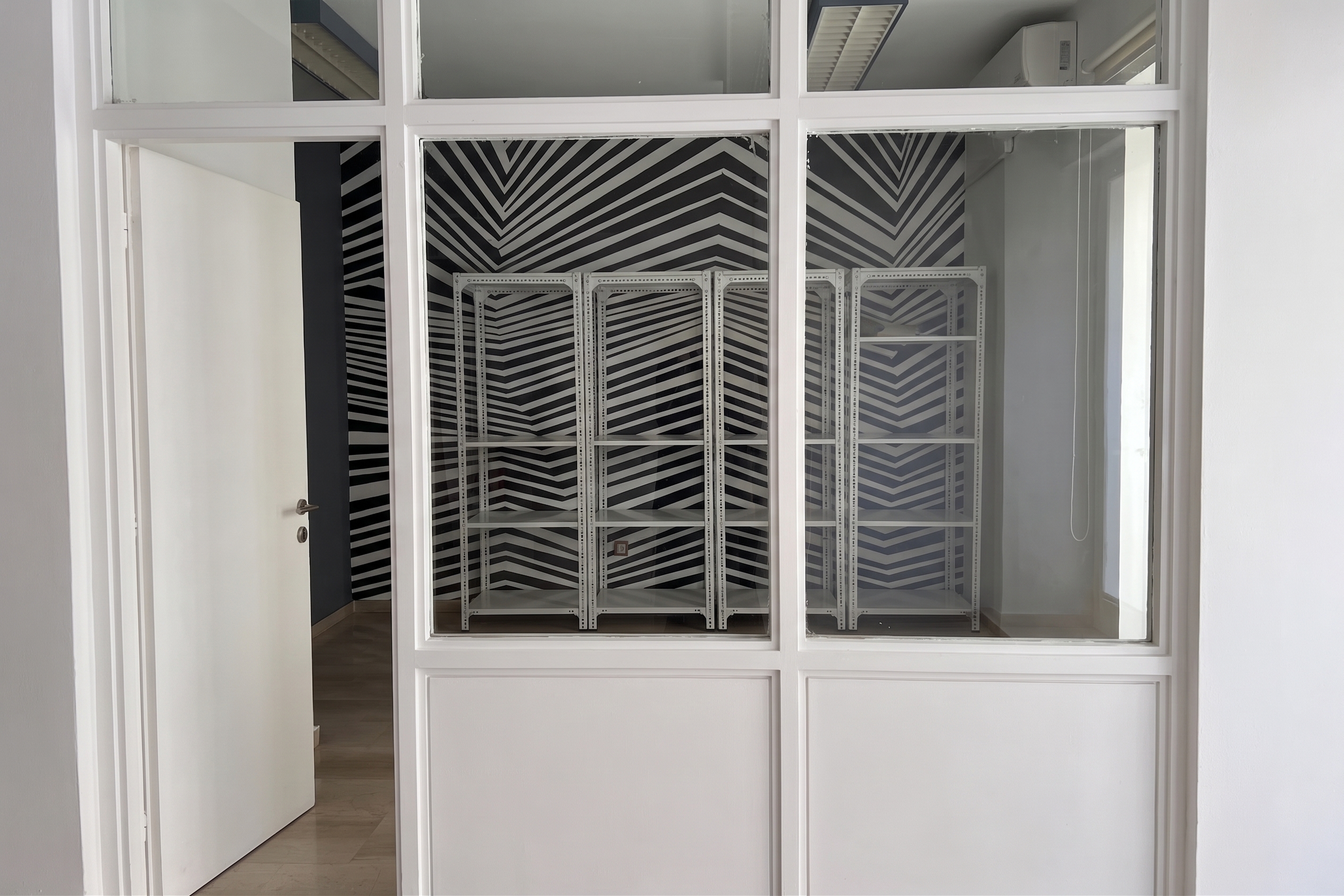 Investment opportunity 70 sq.m. apartment next to Exarcheia Square