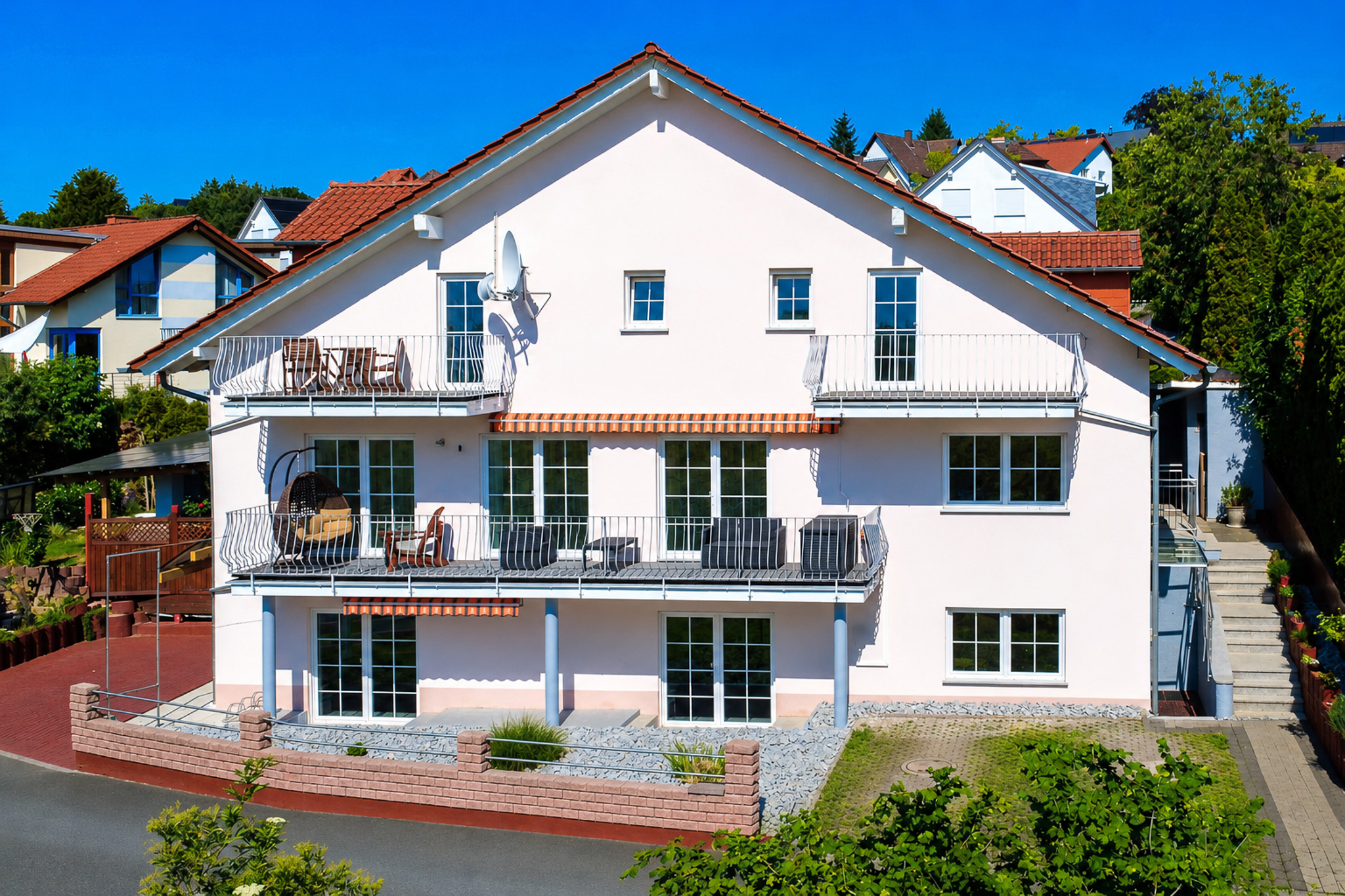 Ein Kaufpreis - zwei Wohneinheiten mit modernster Energietechnik
