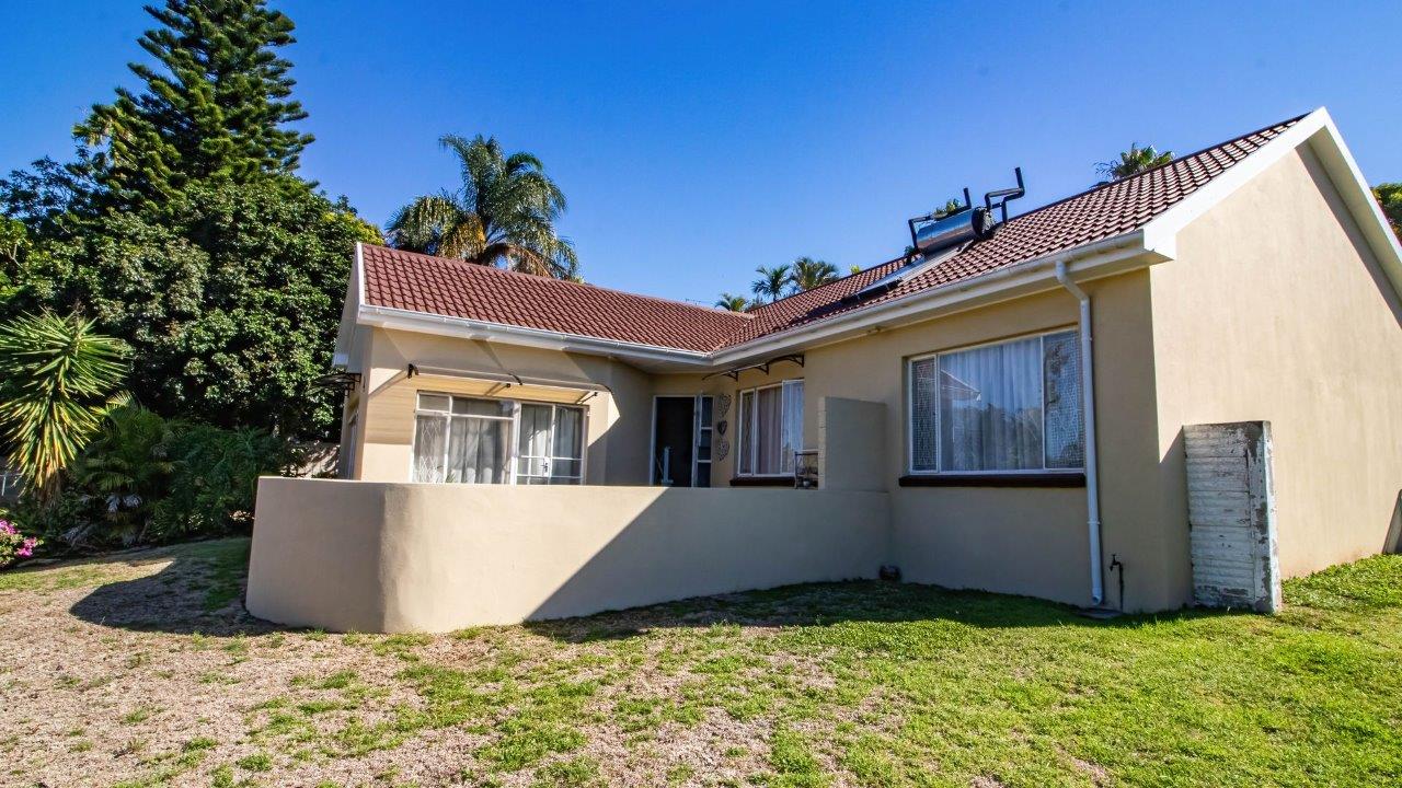 Move-in-ready Home featuring a Granny Flat!
