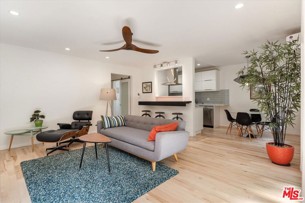 Sunset Park Coastal Oasis