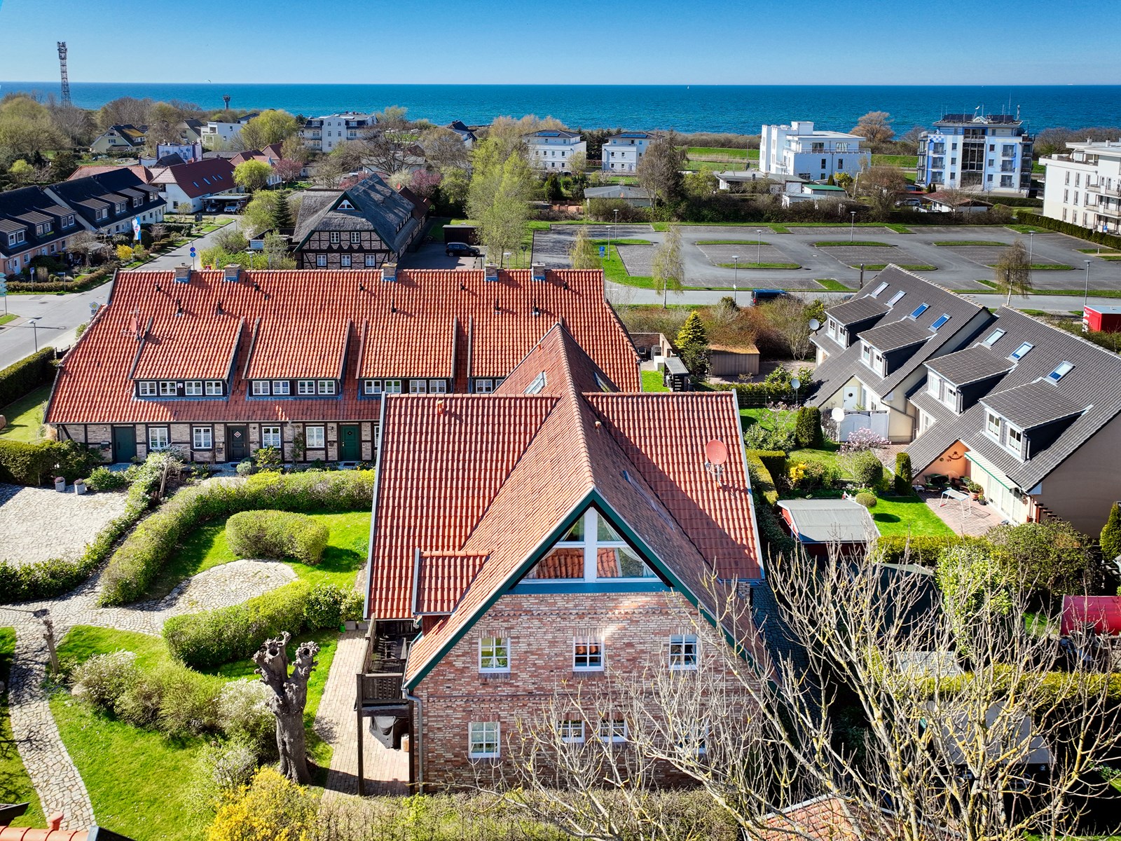 Stilvolle Dachgeschosswohnung mit Charakter ca. 300m vom Ostseestrand entfernt