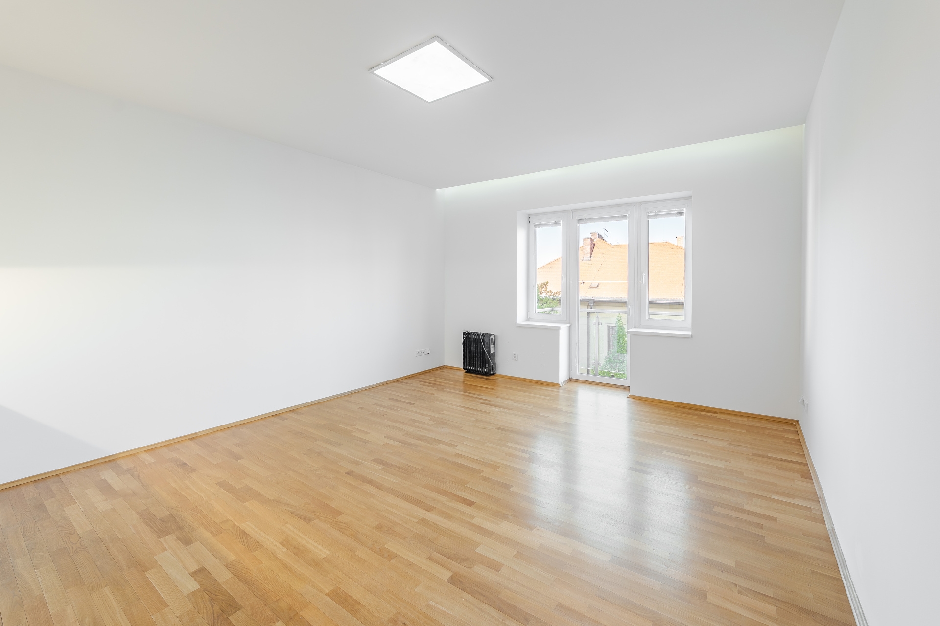 Rent a 1+kt studio apartment near Prague Castle