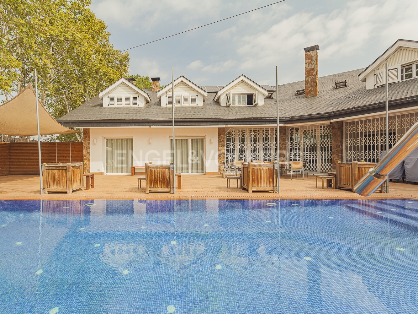 EXCLUSIVE INVESTMENT OPPORTUNITY IN CERDANYOLA DEL VALLÈS