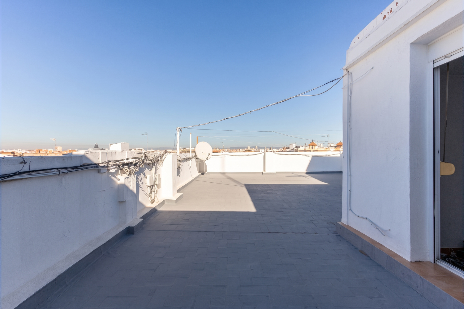 PENTHOUSE WITH TERRACE IN PARQUE DEL OESTE