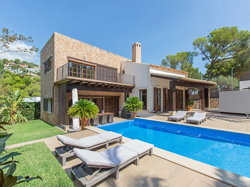 Exclusive Mediterranean villa in Portals Nous