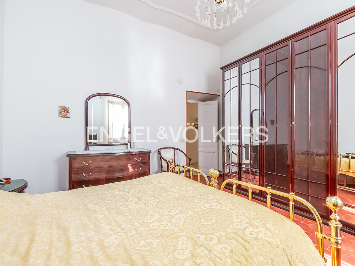 Bright apartment in Porta Pia