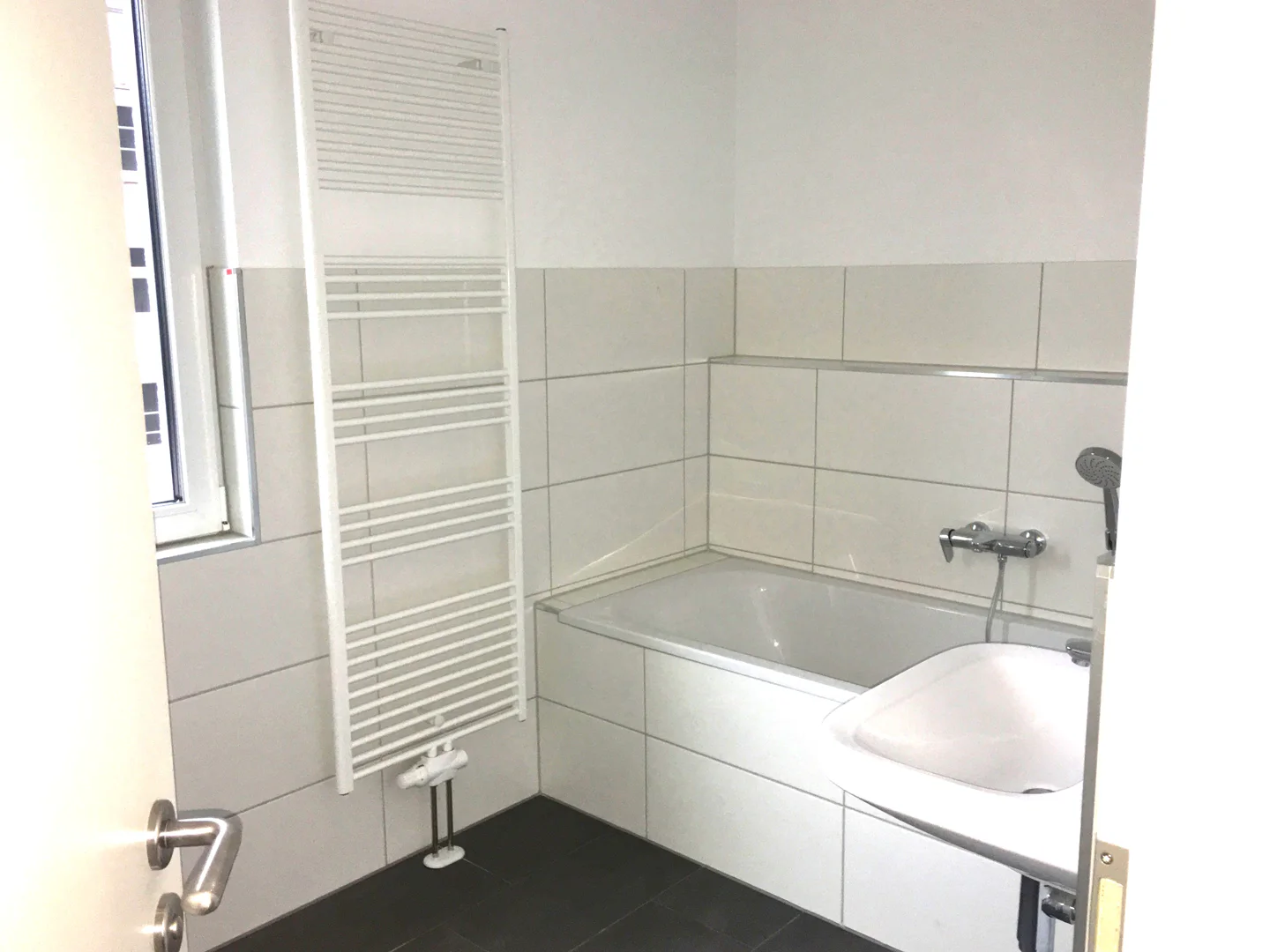 4-Zi.-Neubauwohnung im Wohnpark MOLENFEUER Warnemünde - 2 Bäder, Balkon, Aufzug, Tiefgaragenstellplatz - Foto 2