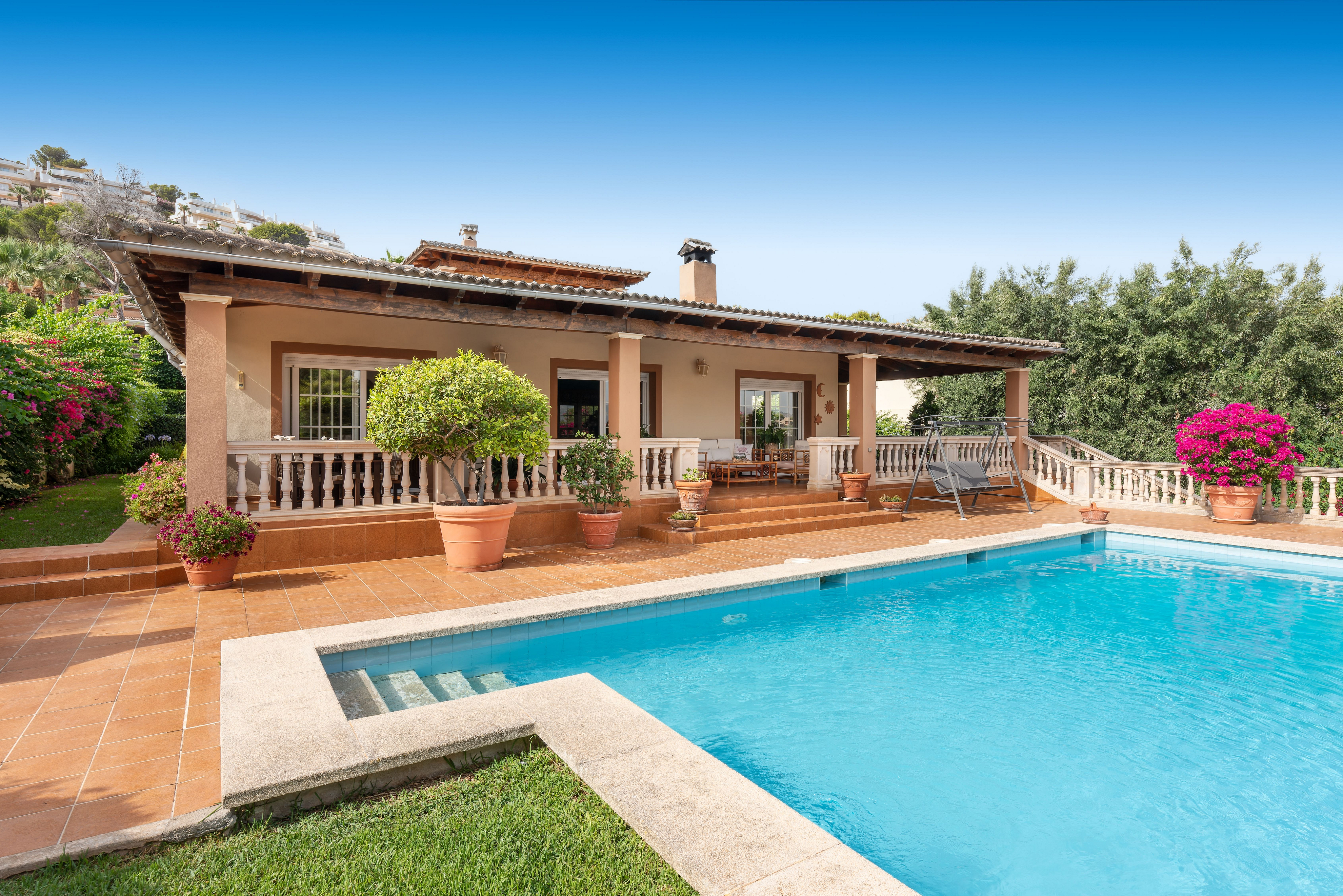 Mediterranean-style villa in a prime location with energy rating A