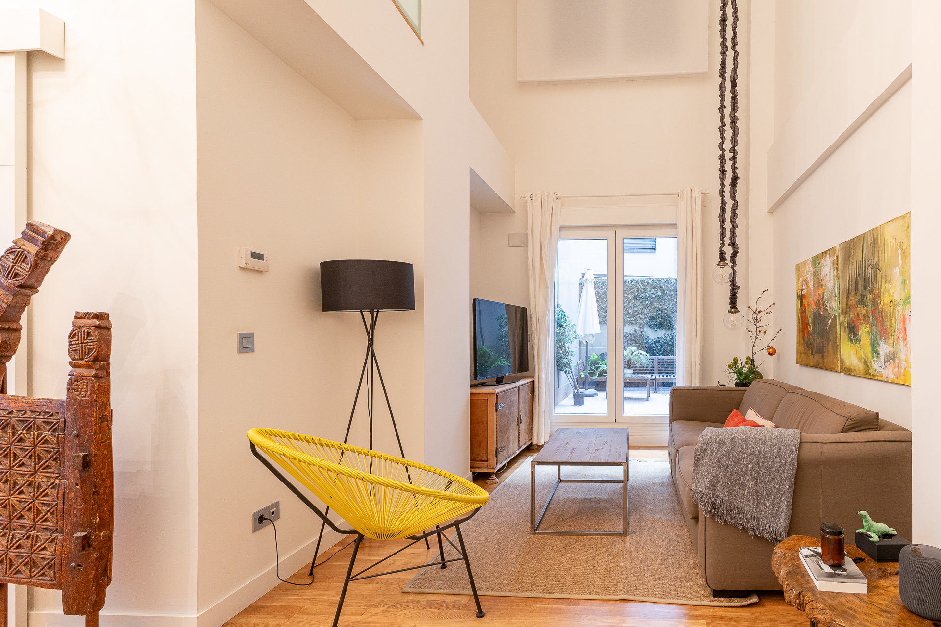 Designer duplex apartment with pool on López de Hoyos Avenue