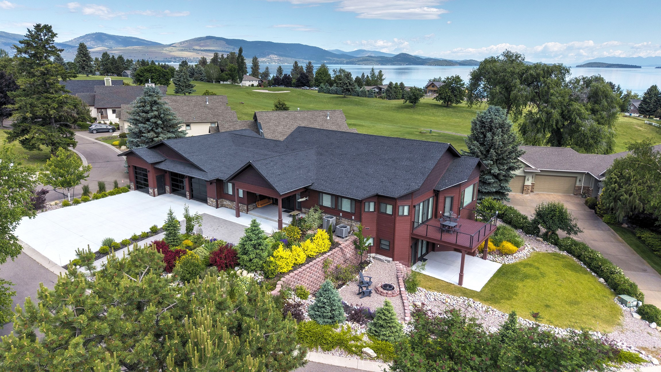 Lakeview Golf Course Luxury