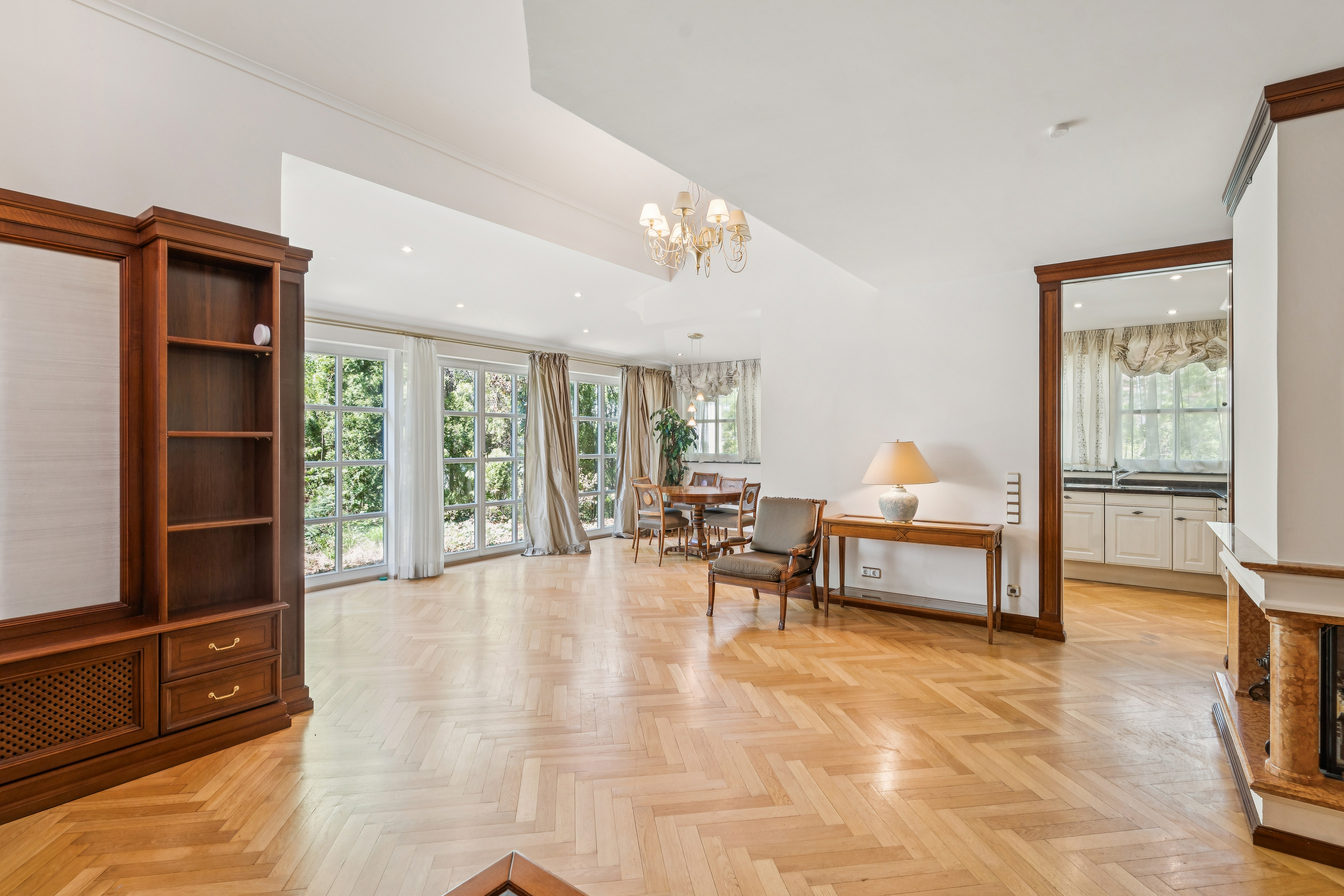 Prinz Ludwigs Höhe: Stylish, very quiet duplex apartment with a “house-within-a-house” feel