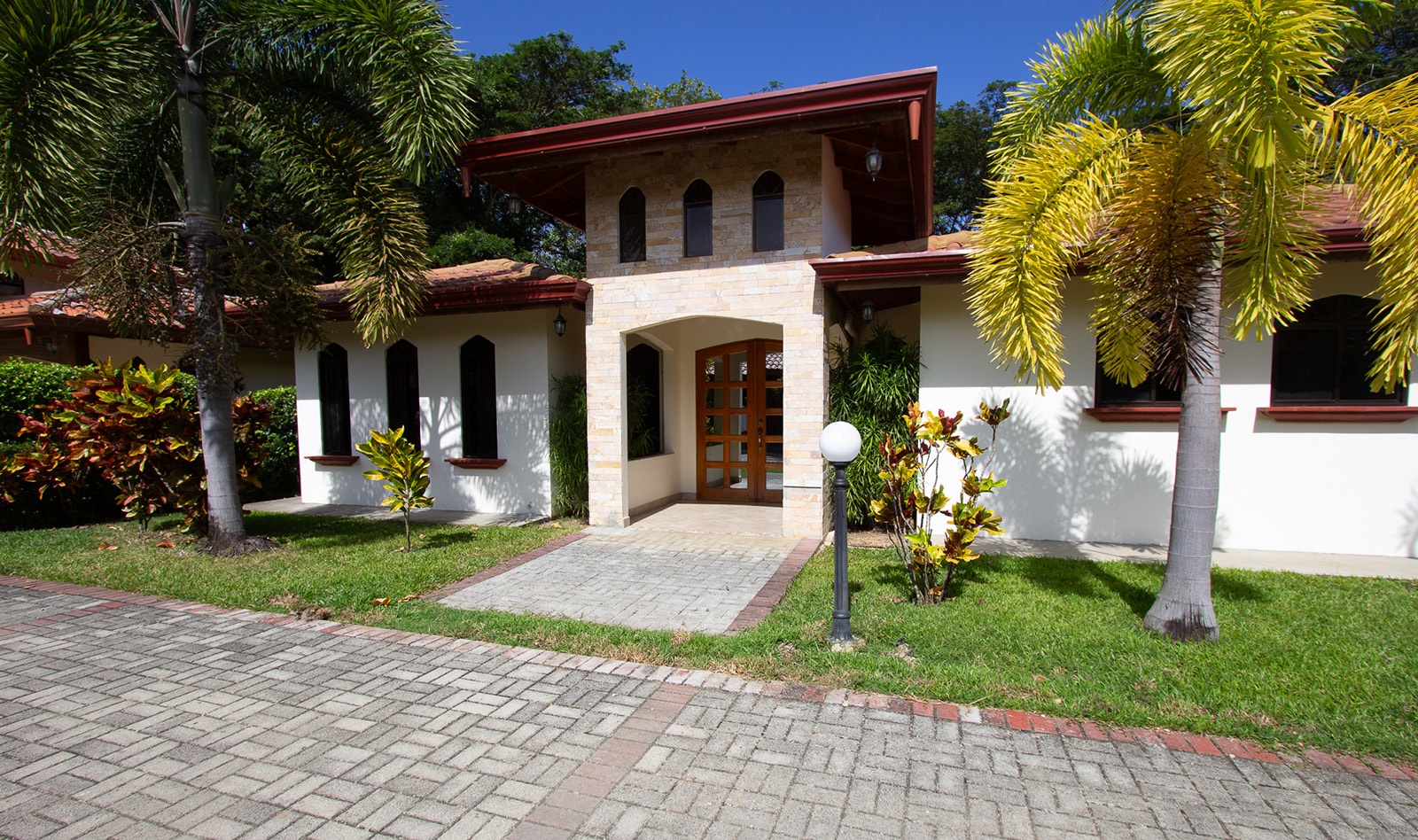 Casas del Rio Luxury Retreat