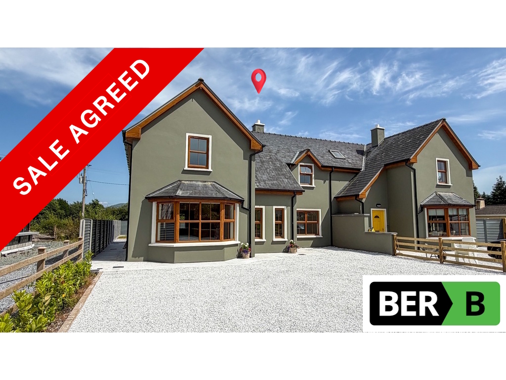 Spacious Semi-detached home in a prime Kenmare location