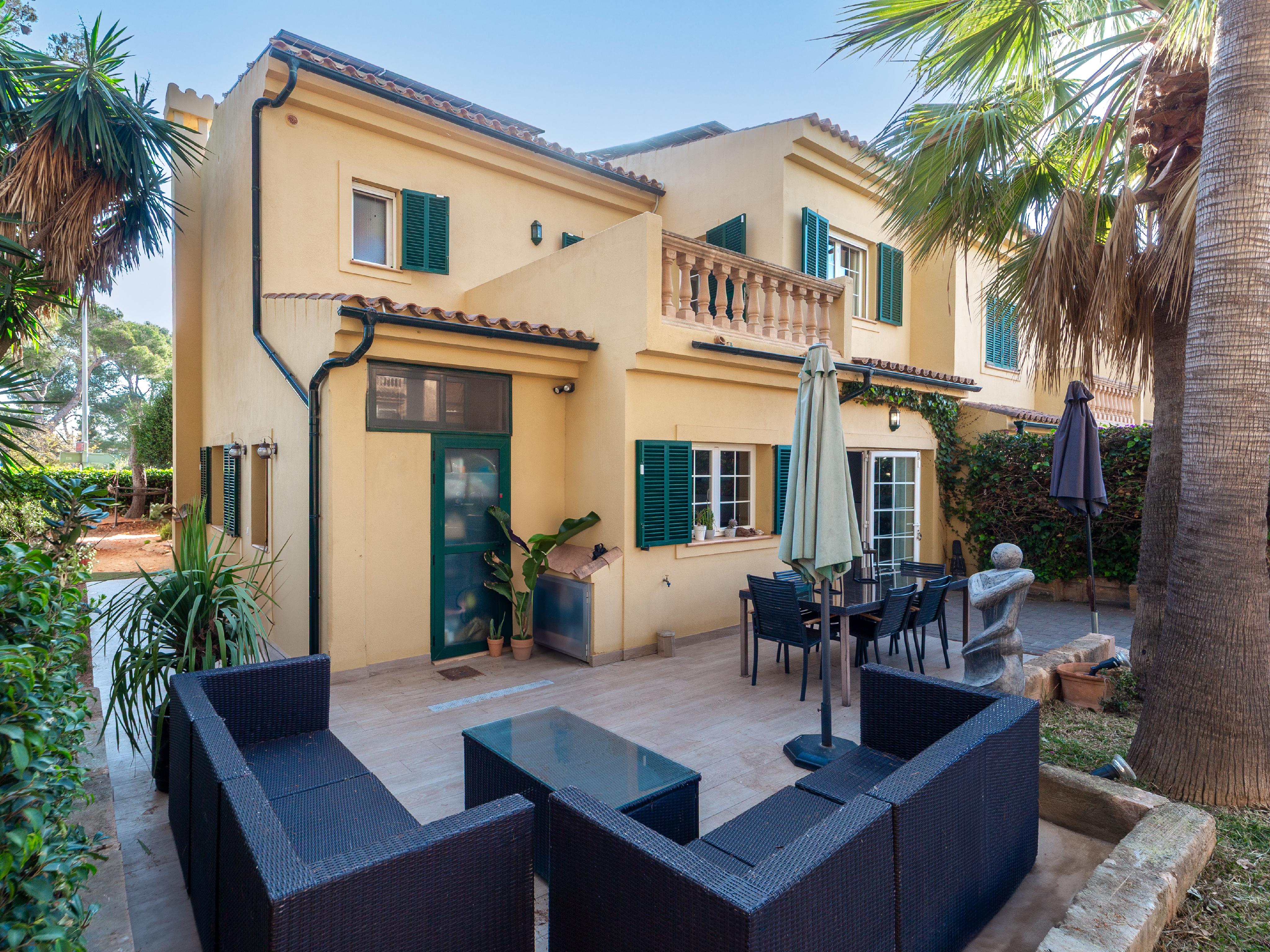 Spacious house with garden in Palmanova