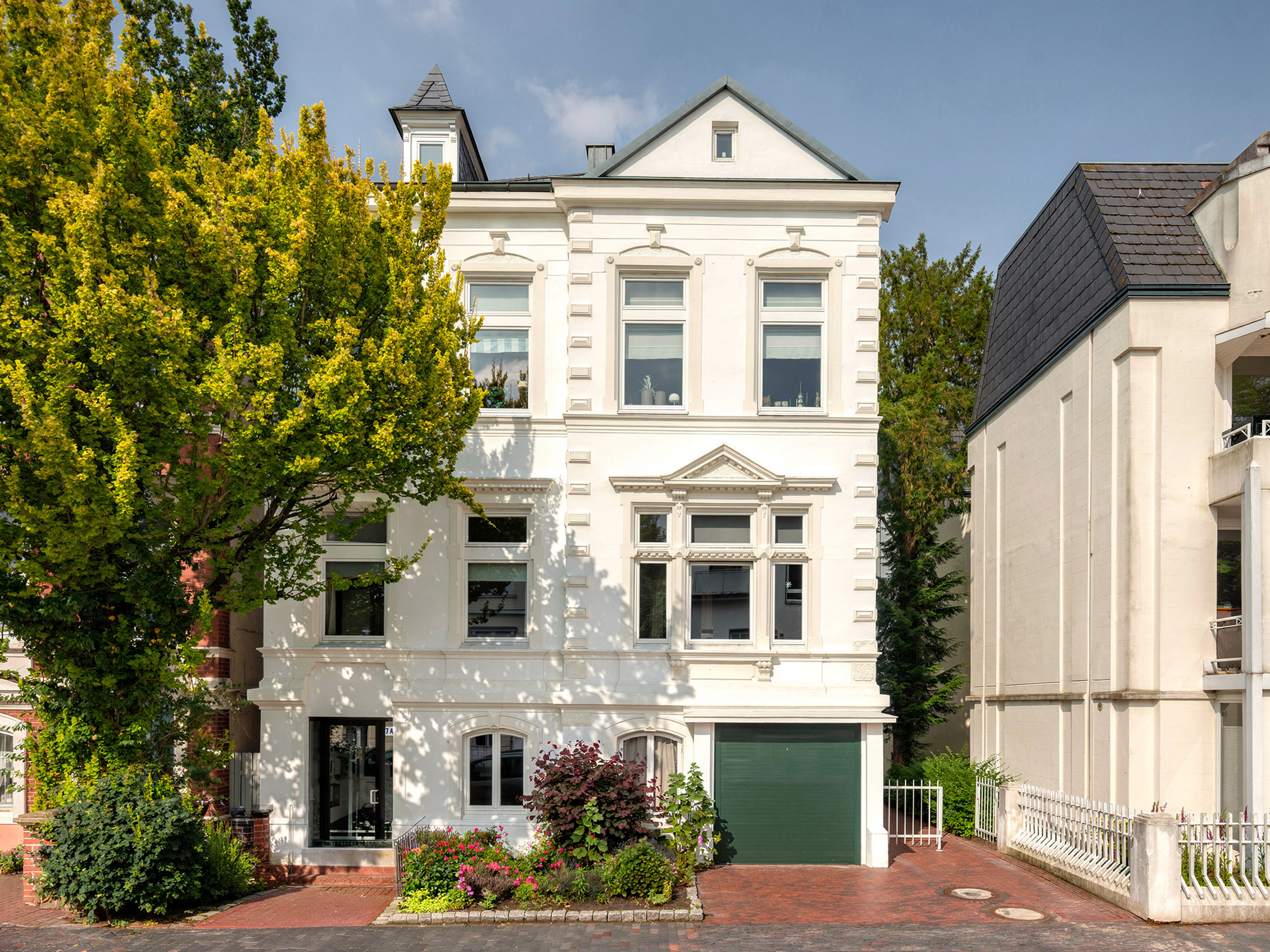 Traumhafte Altbau-Wohnung mit Garten im Dobbenviertel!