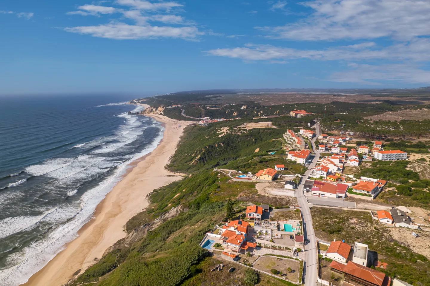 Discover the Magnificent Casa da Mina Over the Vast Atlantic