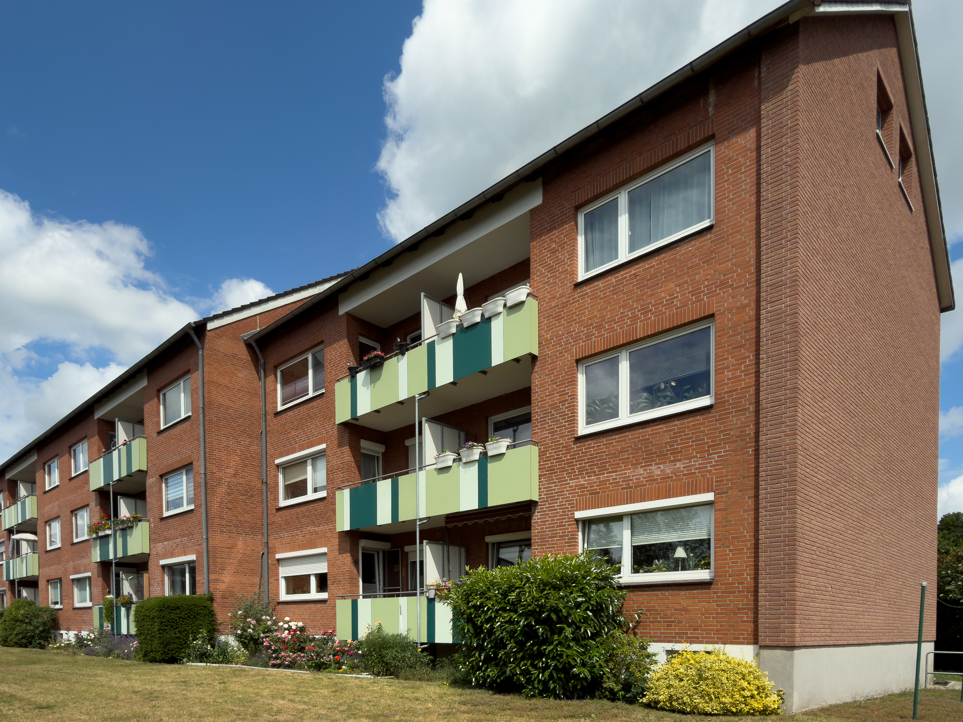 Fußläufig ins Zentrum von Bad Schwartau - 2 Zimmerwohnung mit ruhigem Südbalkon