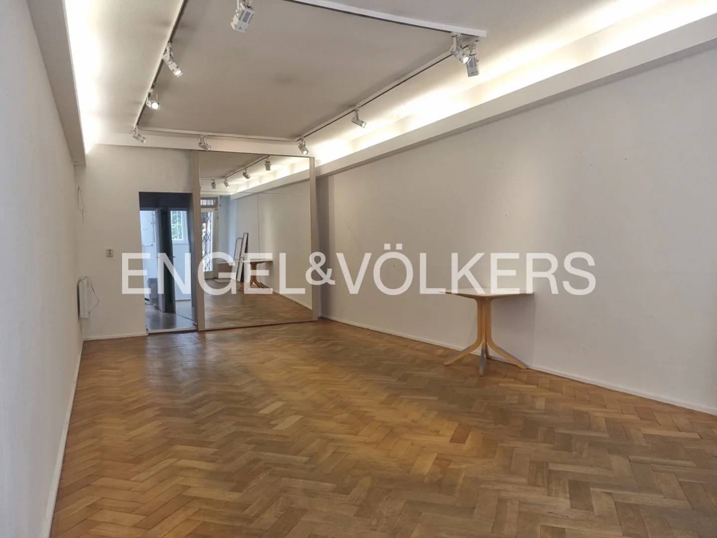 Ladengeschäft mit Entwicklungspotential im Herzen der Altstadt - Photo 5