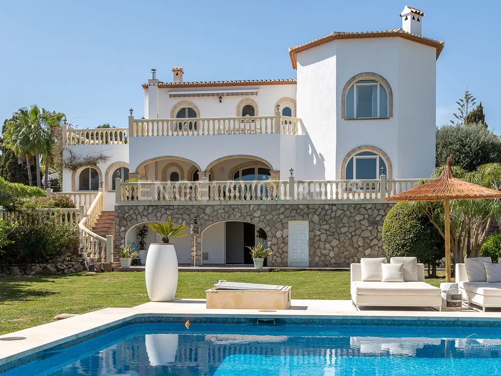 Spectacular House, Pool & Garden -El Tosalet