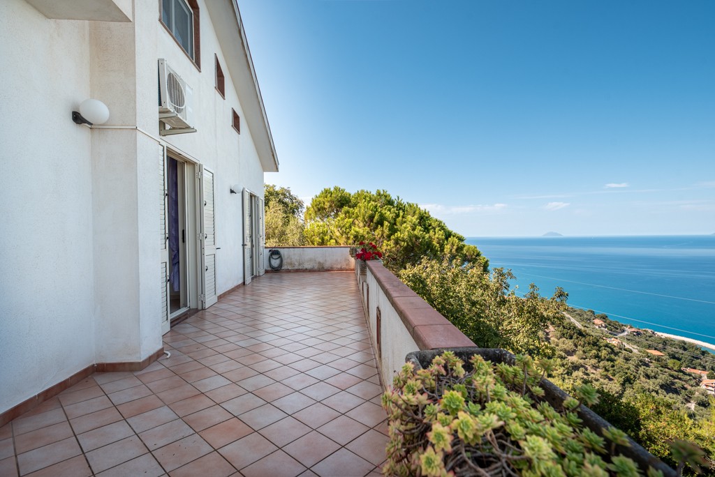 Panorama Villa in Piano San Cono mit Blick auf die Äolischen Inseln
