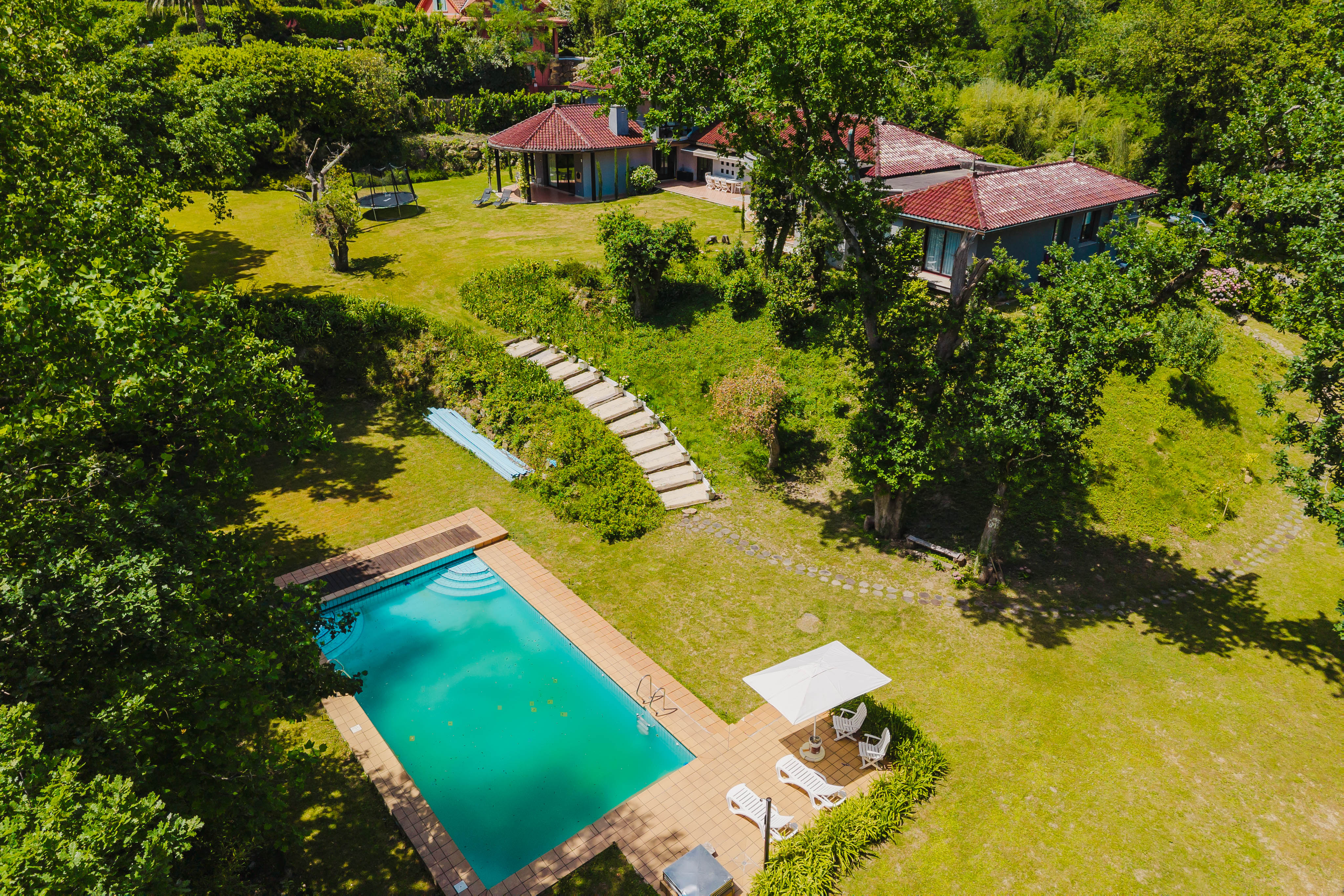 Exclusive villa for sale in Jaizubia