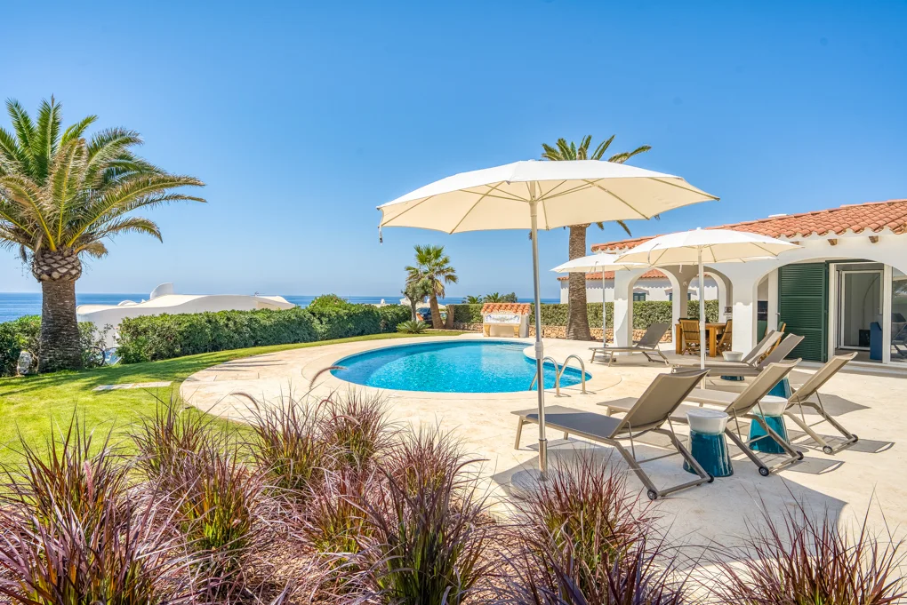 Holiday rental - Luxurious villa with sea views in Sant Lluís, Menorca