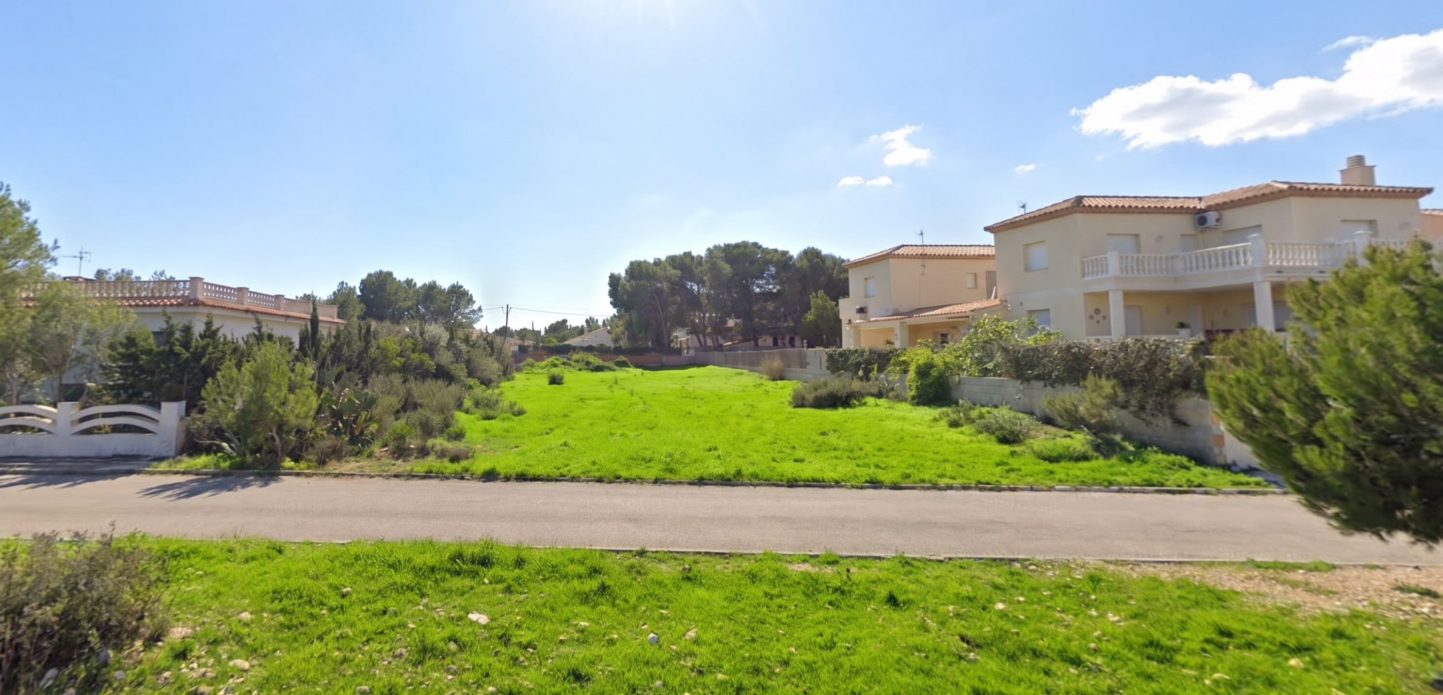 Building plot for sale