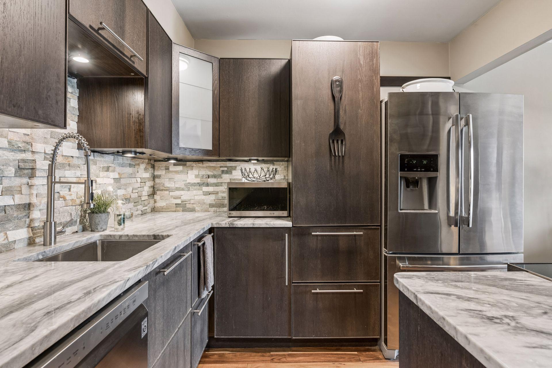 One-Level Condo Living with Elevator Convenience