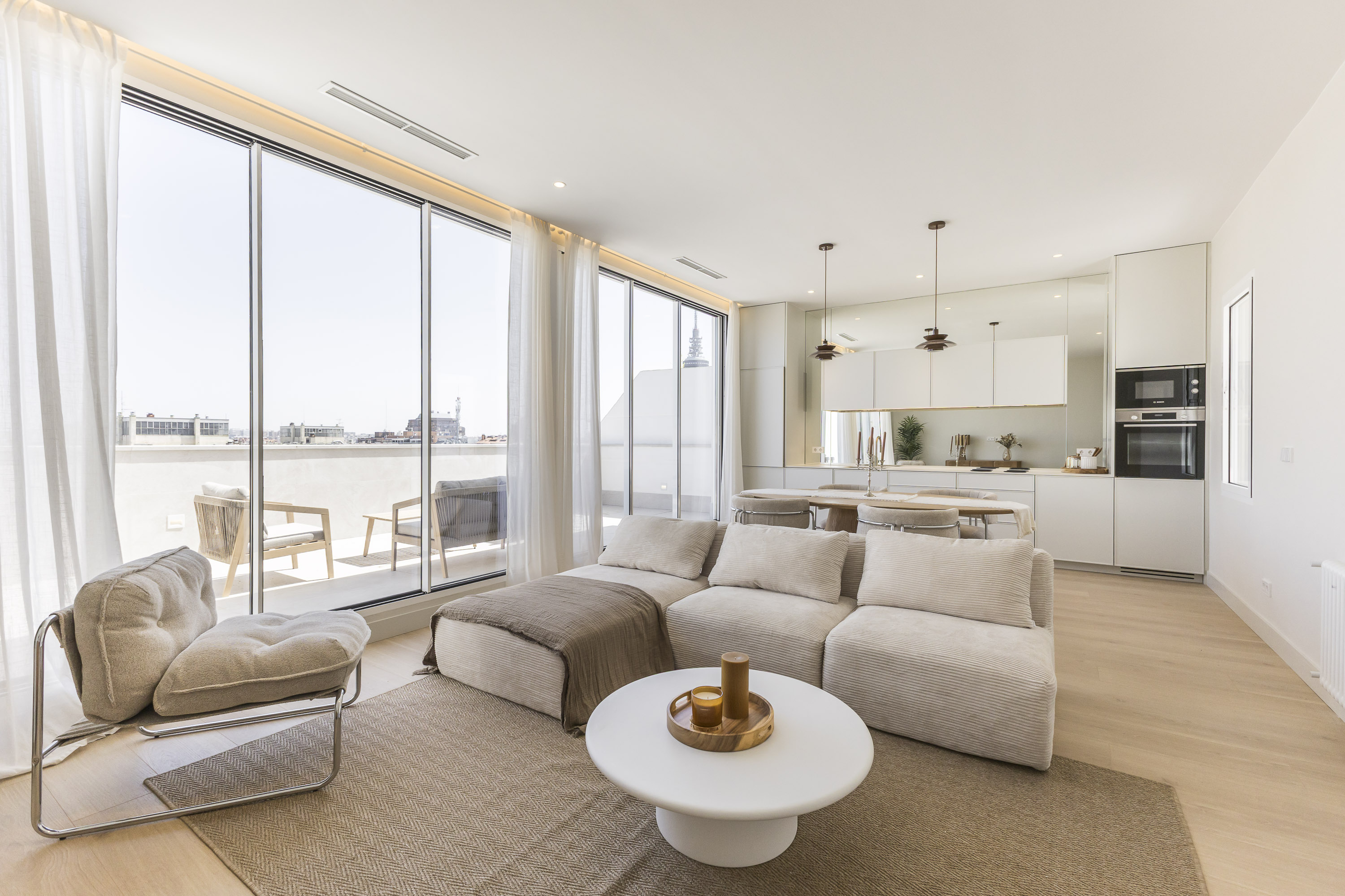 Exclusive penthouse with terrace and open views in Ibiza - Retiro
